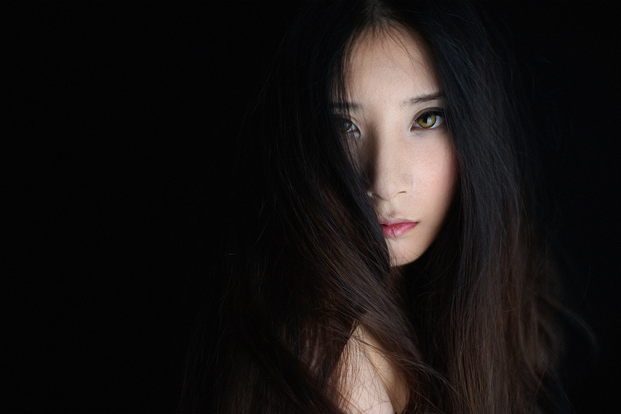 Sony a99 II + Minolta AF 50mm F1.4 [New] sample photo. Her photography