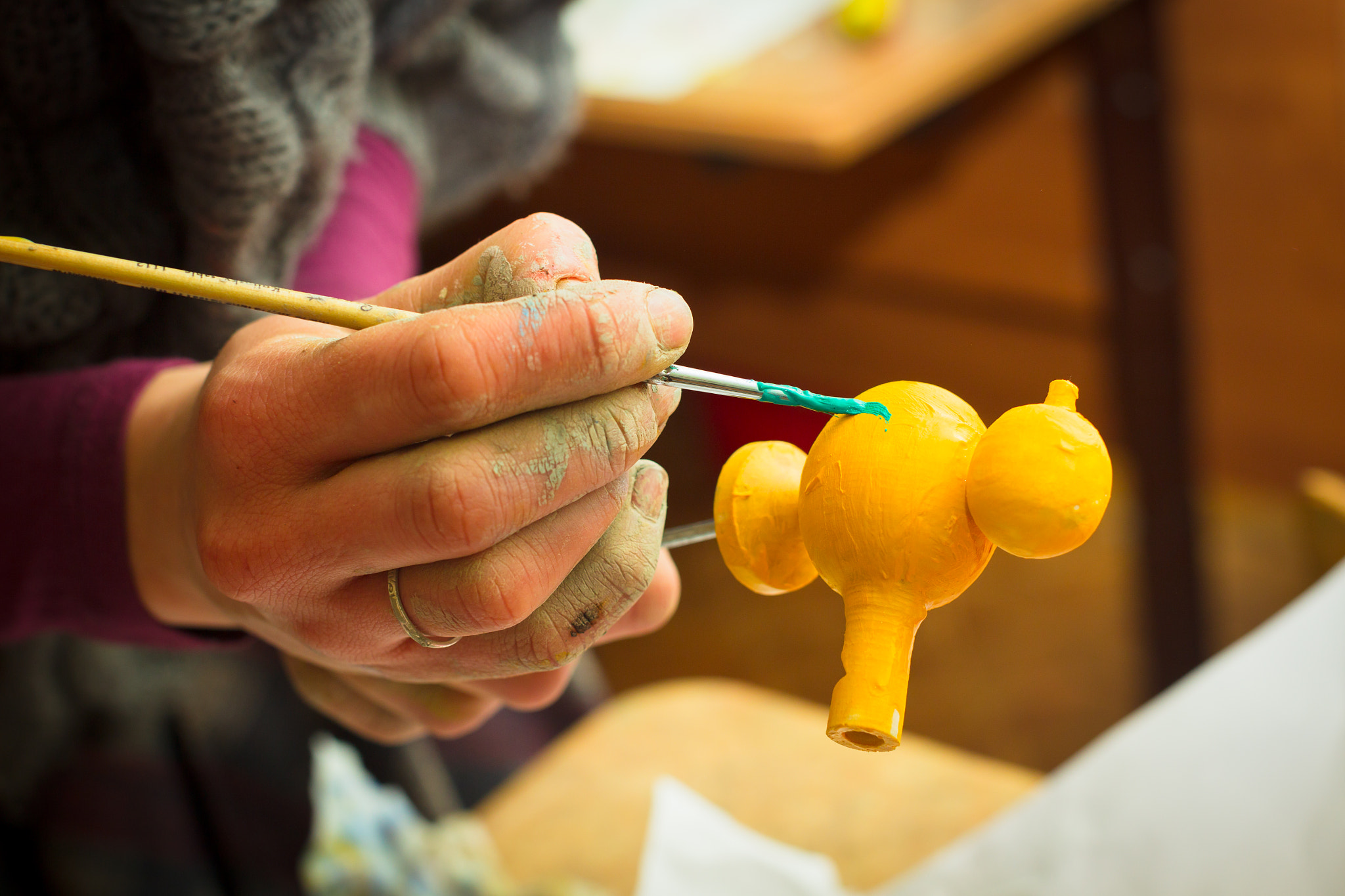 Canon EOS-1D Mark IV sample photo. Hands stained with clay and paint. hands painter and sculptor. c photography