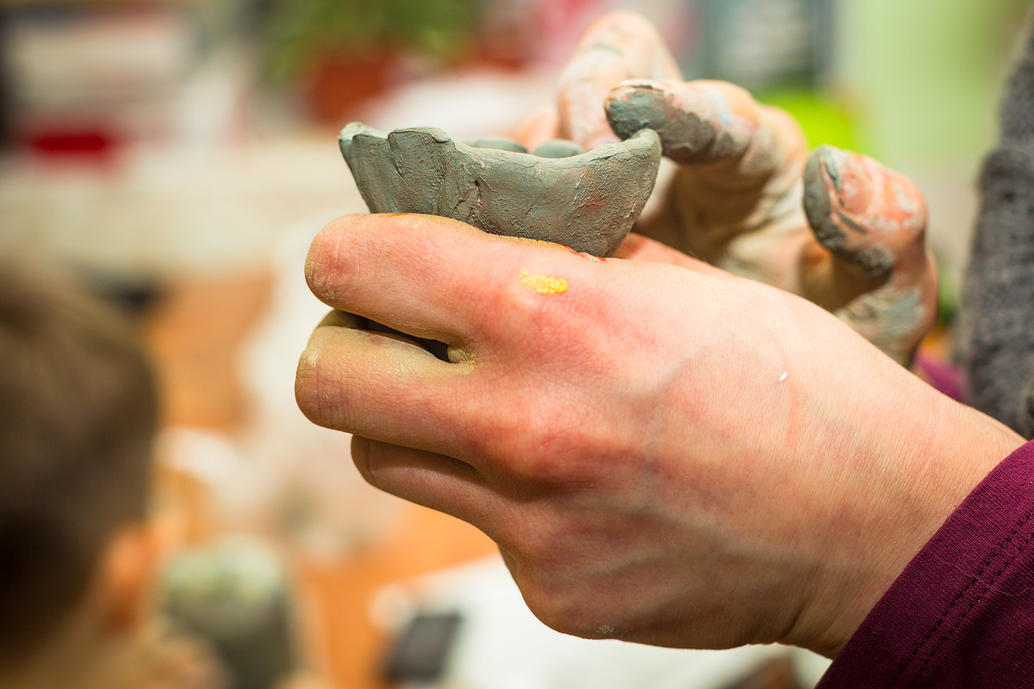 Canon EOS-1D Mark IV sample photo. Hands stained with clay and paint. hands painter and sculptor. c photography