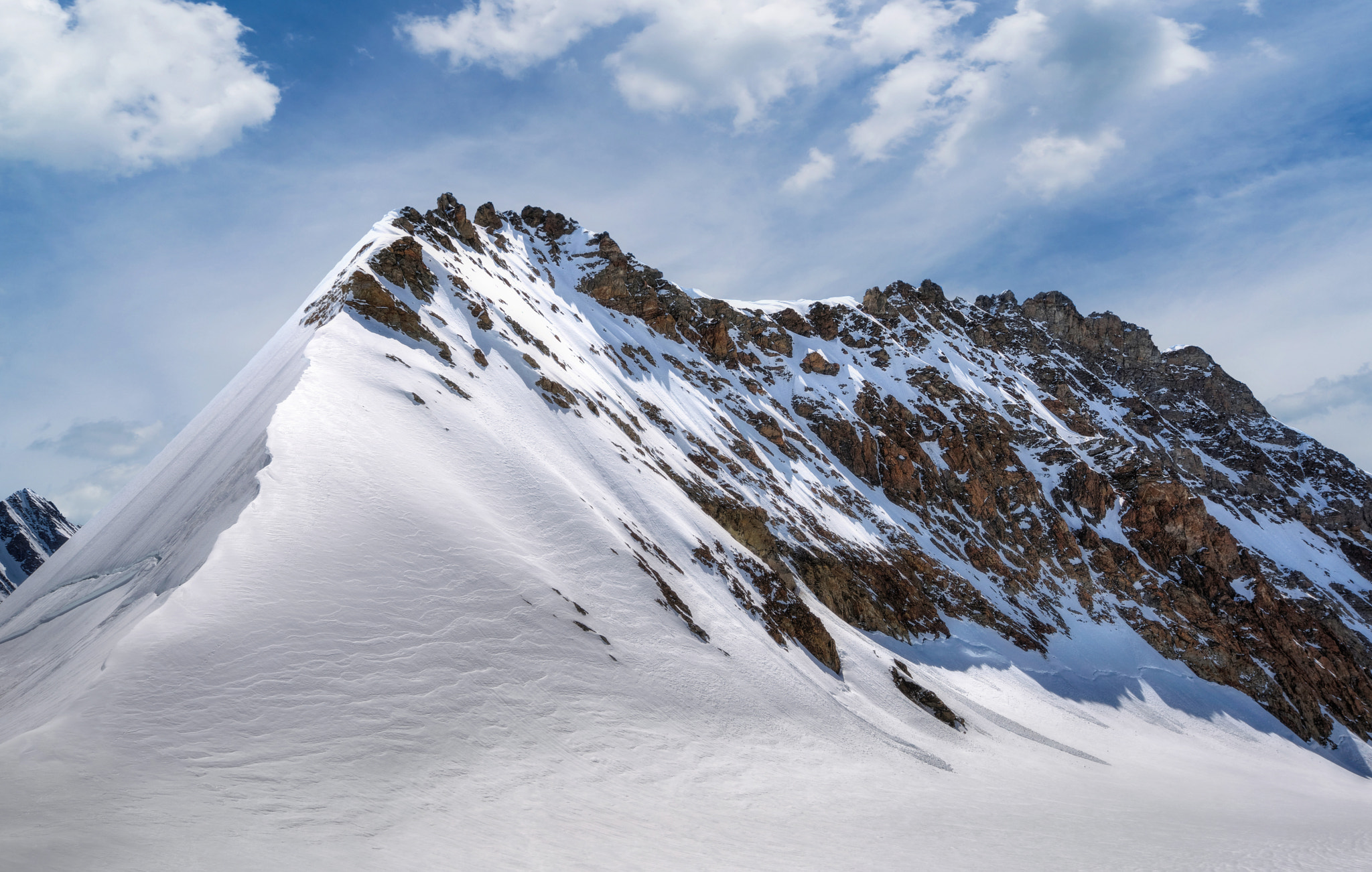 Sony a7R + Canon EF 16-35mm F2.8L II USM sample photo. The snow dragon photography