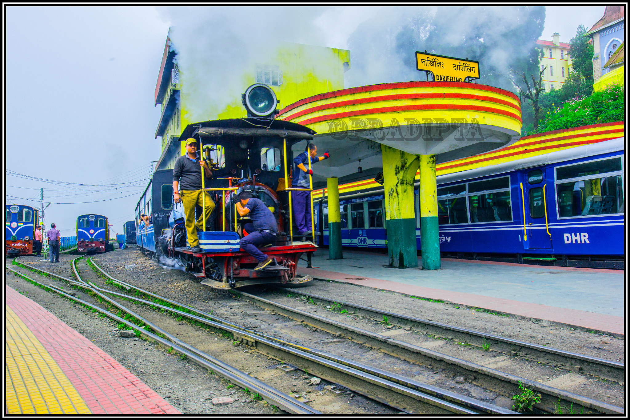 Canon EF 16-35mm F4L IS USM sample photo. Station photography