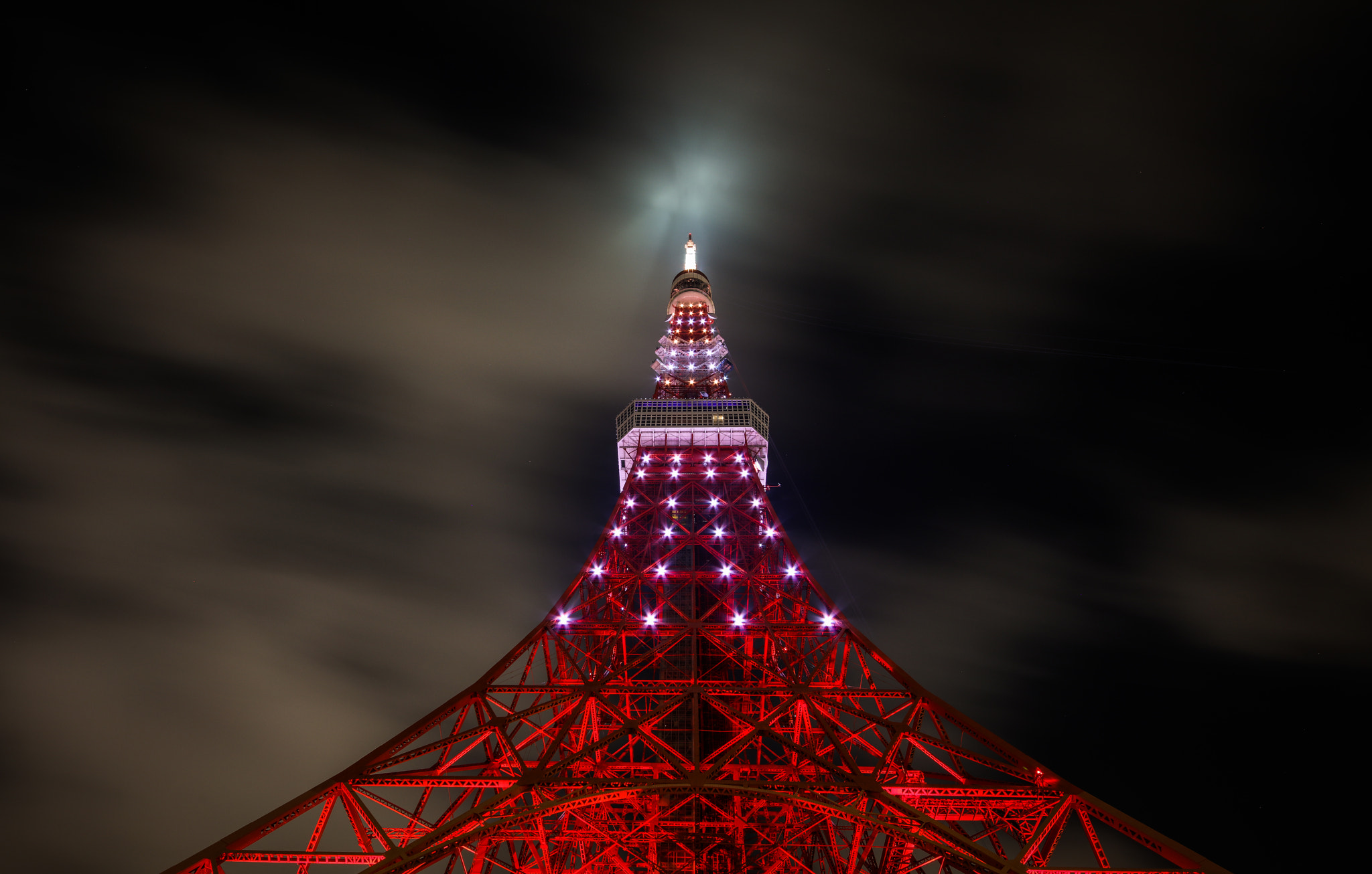 Sigma 12-24mm F4.5-5.6 II DG HSM sample photo. Replica photography