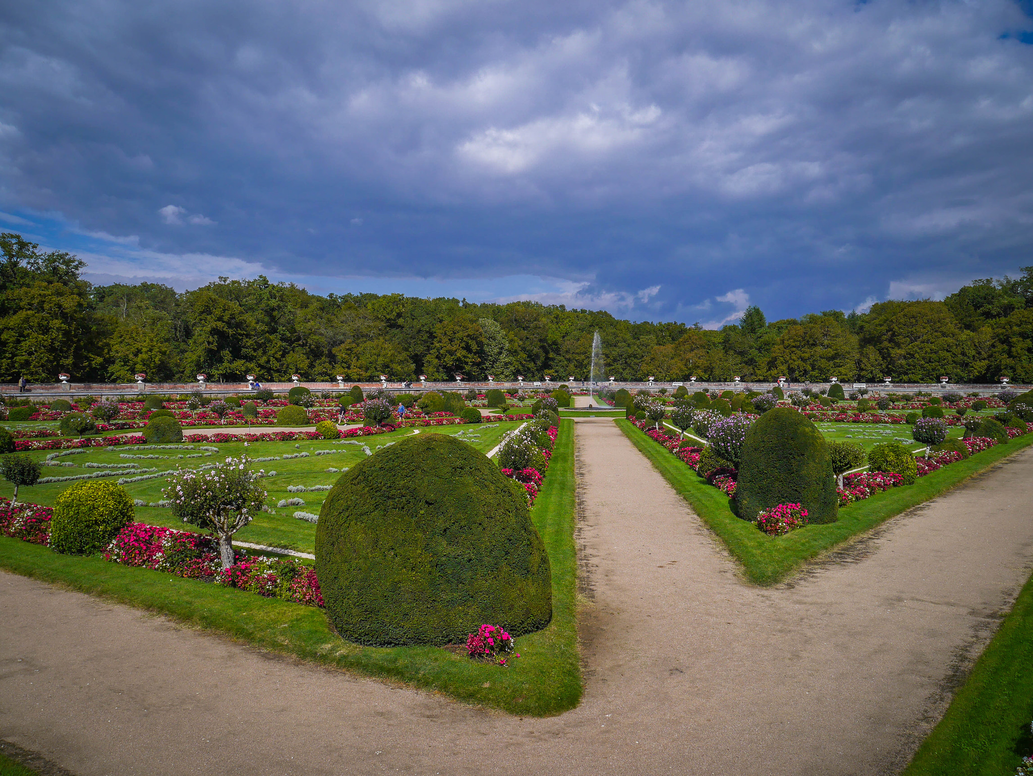 Panasonic Lumix DMC-GF6 sample photo. Château de chenonceau photography