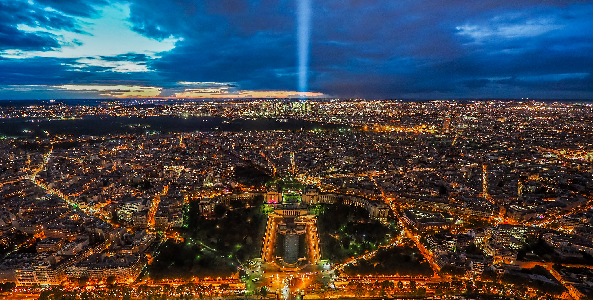 Olympus OM-D E-M10 II + Panasonic Lumix G Vario 7-14mm F4 ASPH sample photo. Paris from the eiffel tower photography