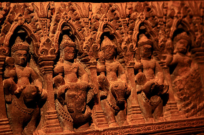Canon EF 70-200mm F2.8L IS USM sample photo. Angkor wat photography