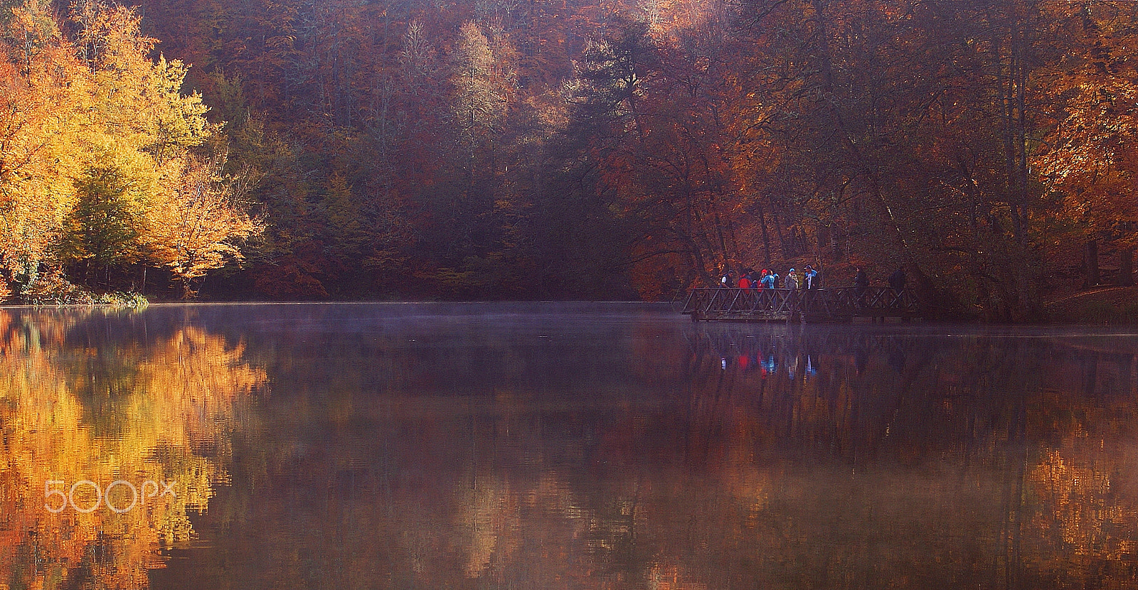 Minolta AF 35-105mm F3.5-4.5 New sample photo. Autumn colors photography