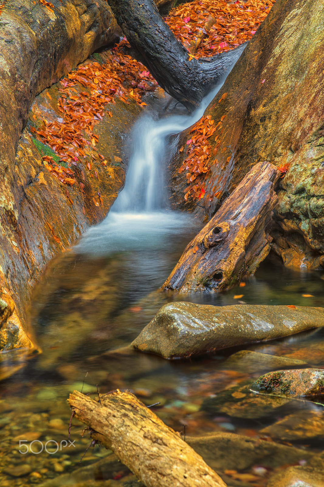 Canon EF 28-135mm F3.5-5.6 IS USM sample photo. Cascade brook photography