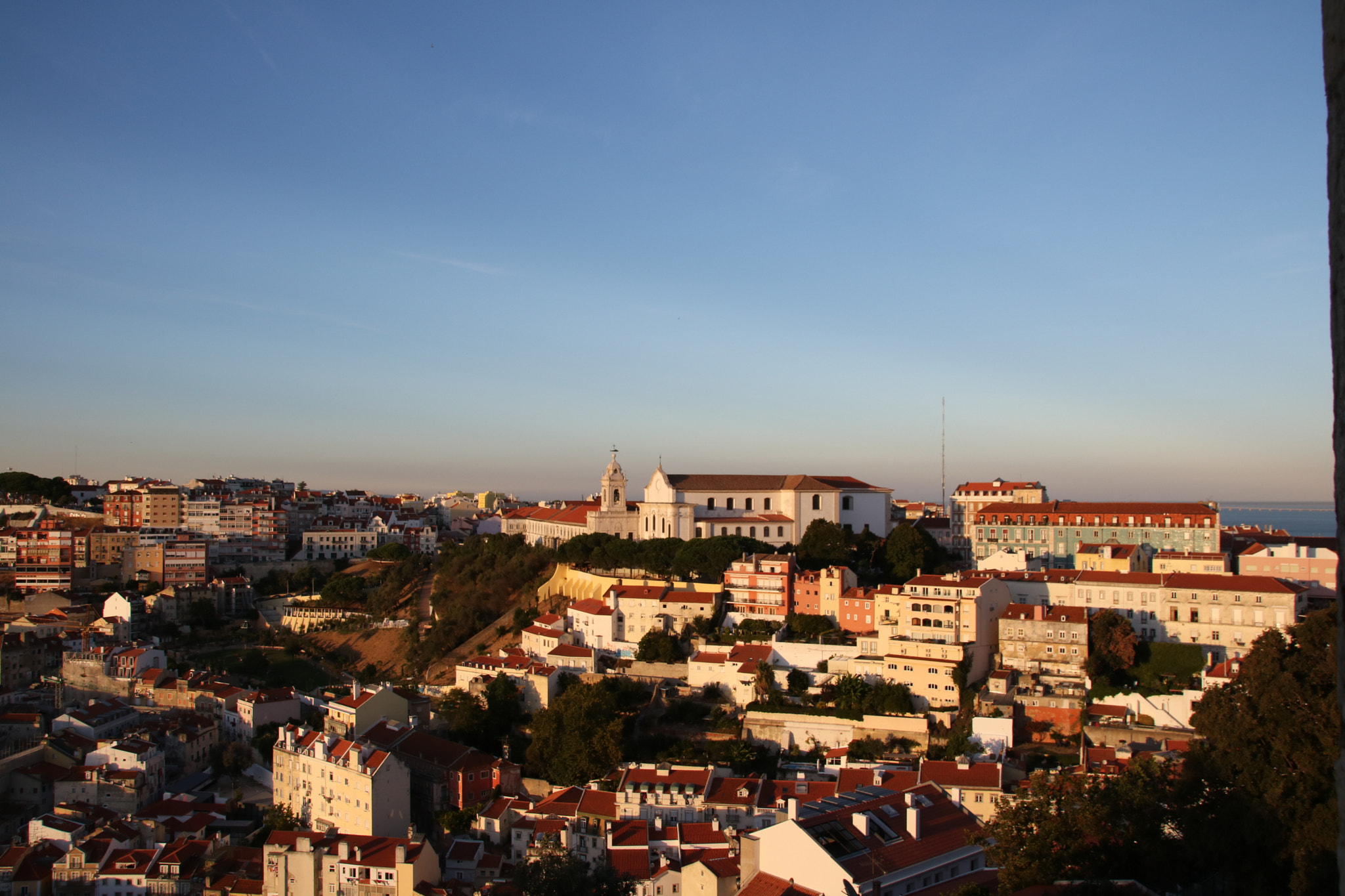 Sigma 18-250mm F3.5-6.3 DC OS HSM sample photo. View from castelo sao jorge photography