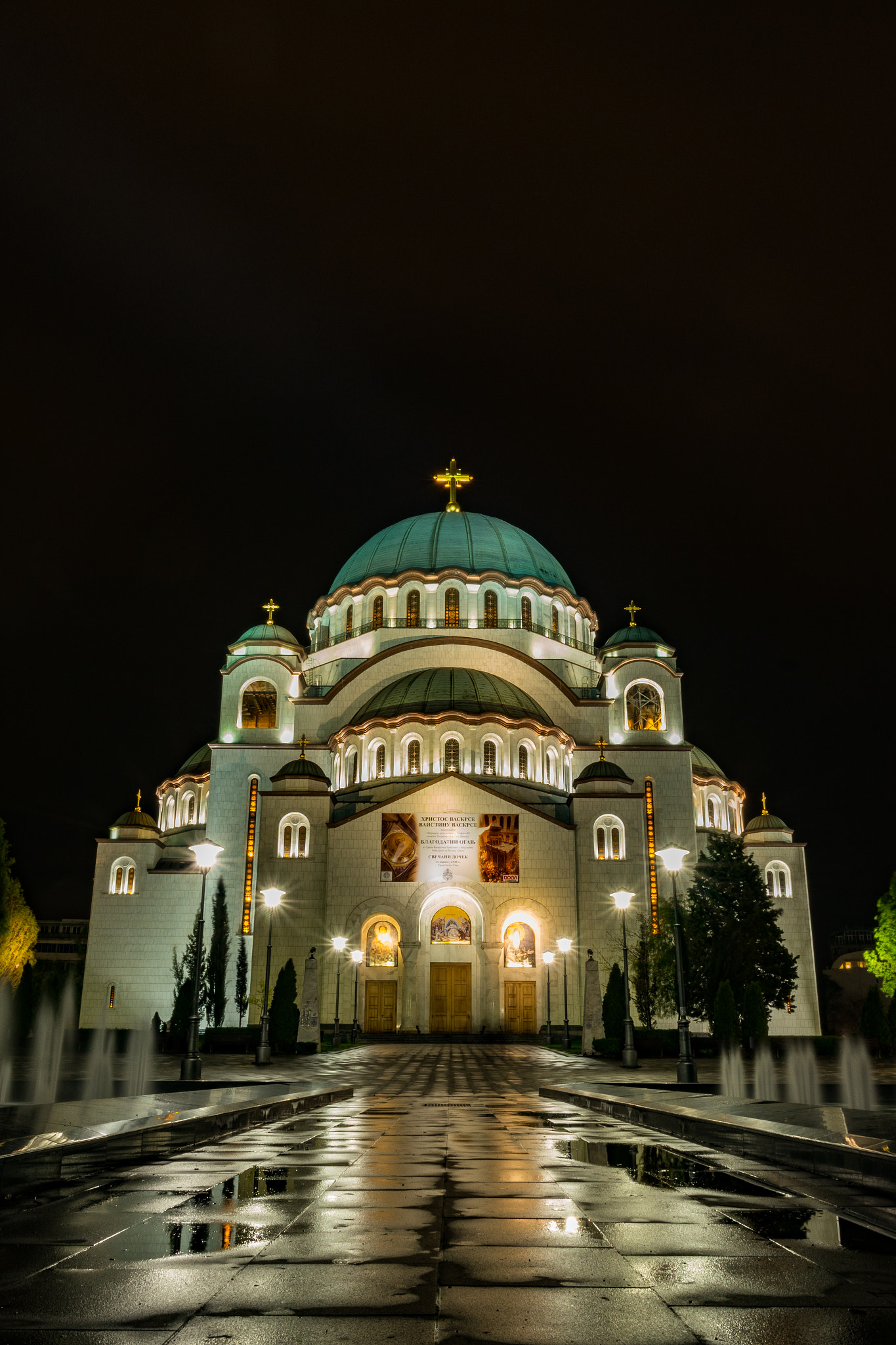 Samsung NX1000 + Samsung NX 20-50mm F3.5-5.6 ED sample photo. Church of saint sava photography