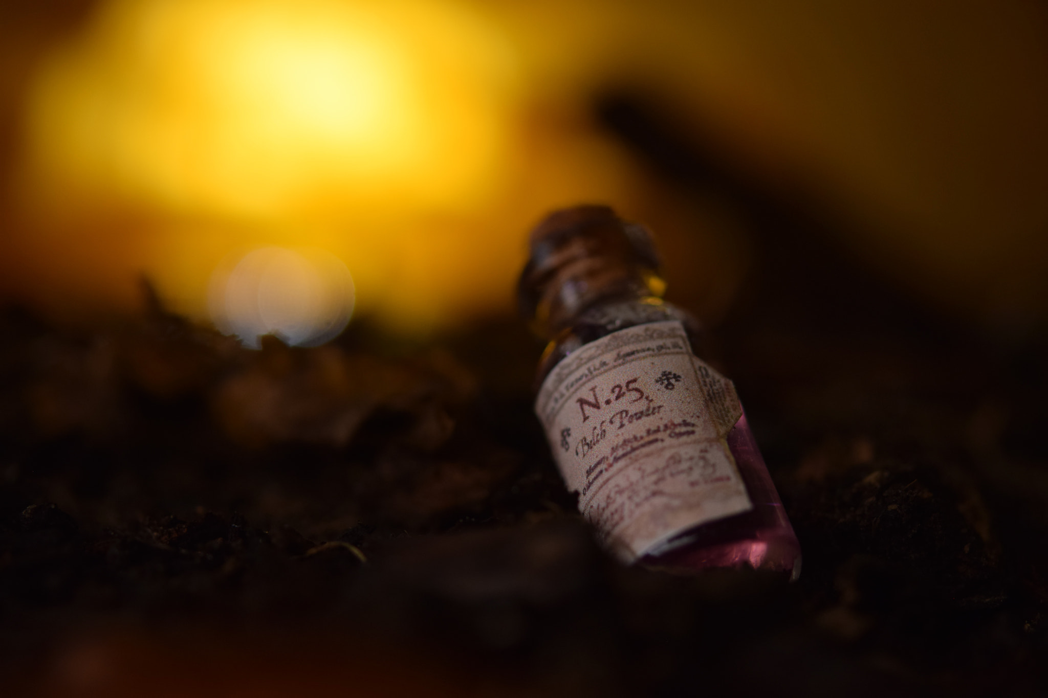 Nikon AF-S Micro-Nikkor 60mm F2.8G ED sample photo. Patient potion photography