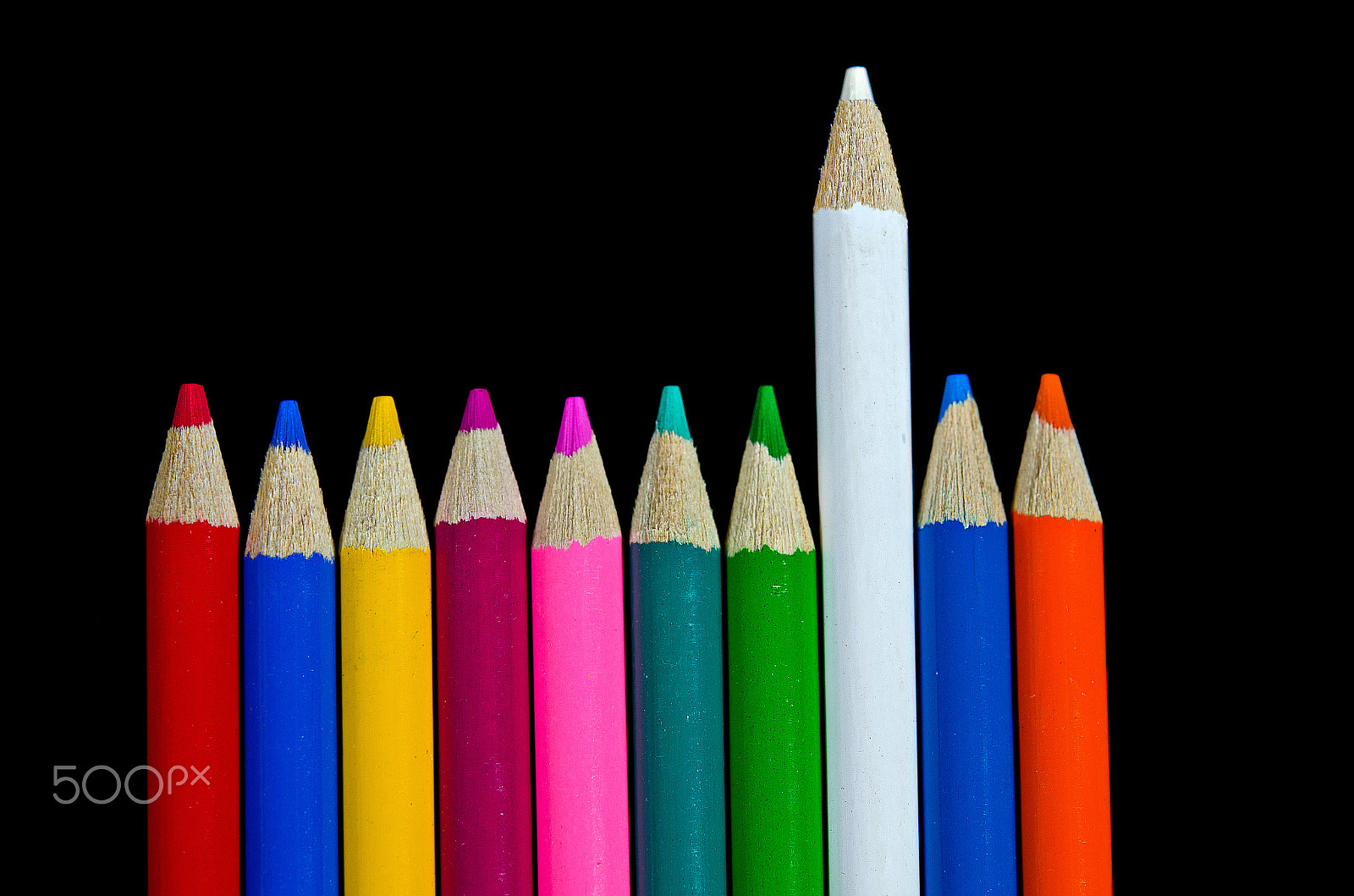 Nikon AF-S Micro-Nikkor 60mm F2.8G ED sample photo. Colored pencils photography