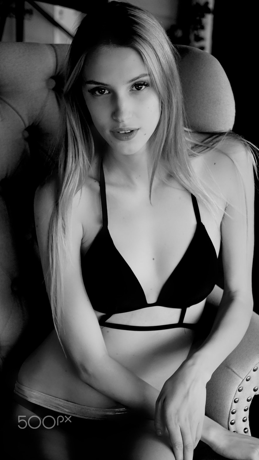 Sony a6000 + Sony E PZ 18-105mm F4 G OSS sample photo. Ksenia photography