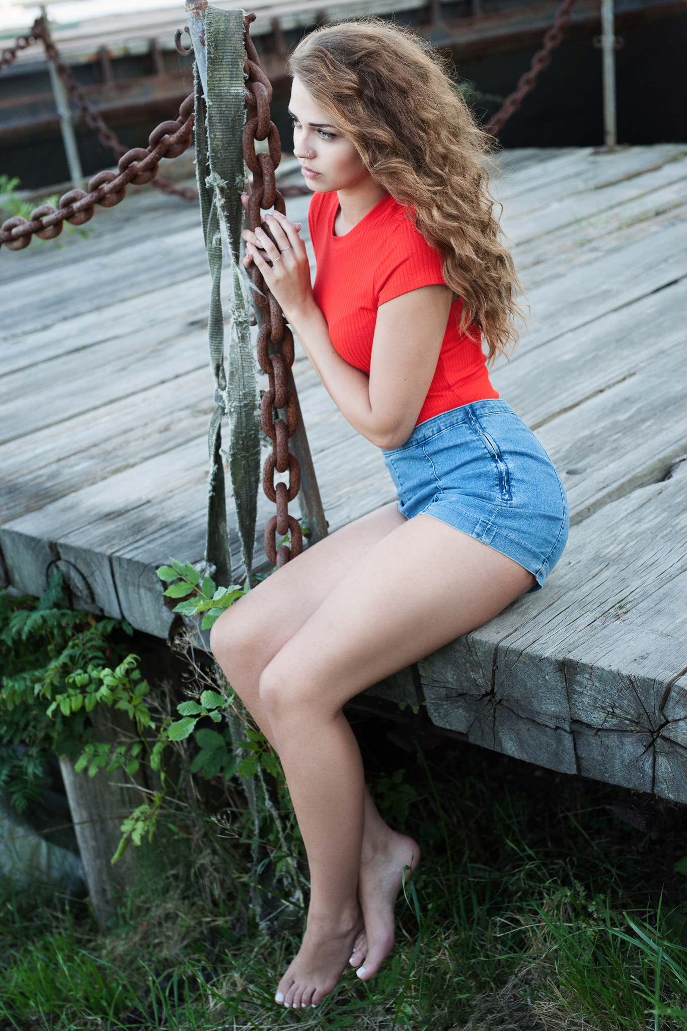 Sony Alpha DSLR-A900 + Sigma 50mm F1.4 EX DG HSM sample photo. On the planks photography