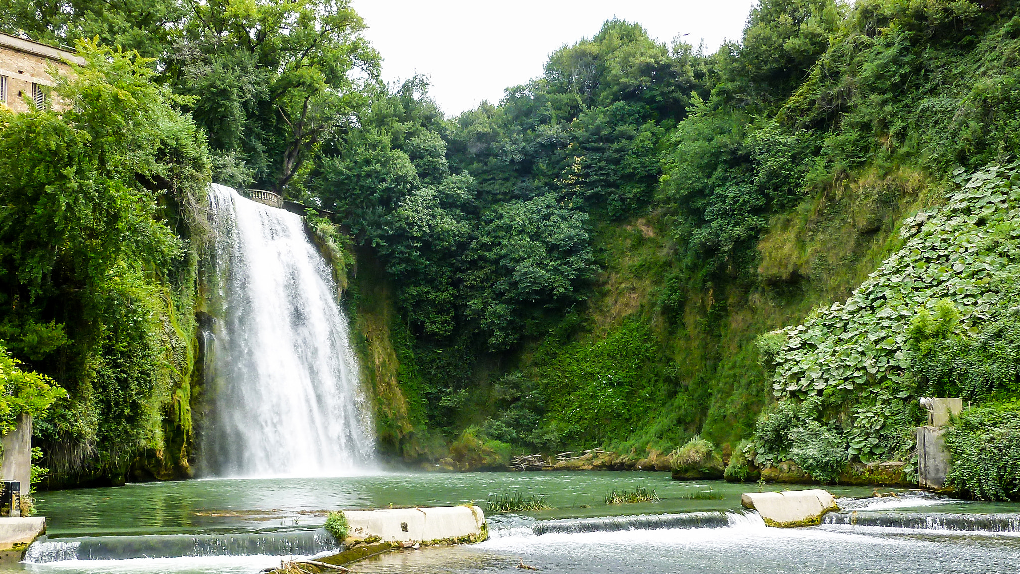 Panasonic Lumix DMC-FH25 (Lumix DMC-FS35) sample photo. Waterfall of liri photography