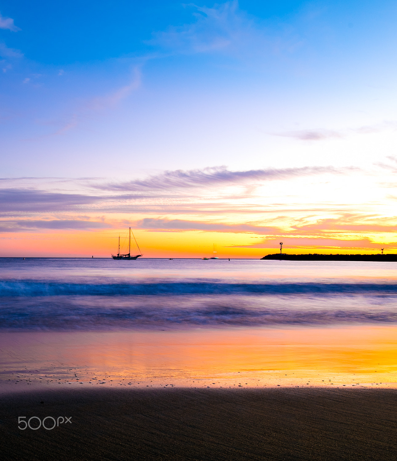 Sigma 24-35mm F2 DG HSM Art sample photo. Sunset in corona del mar, ca photography