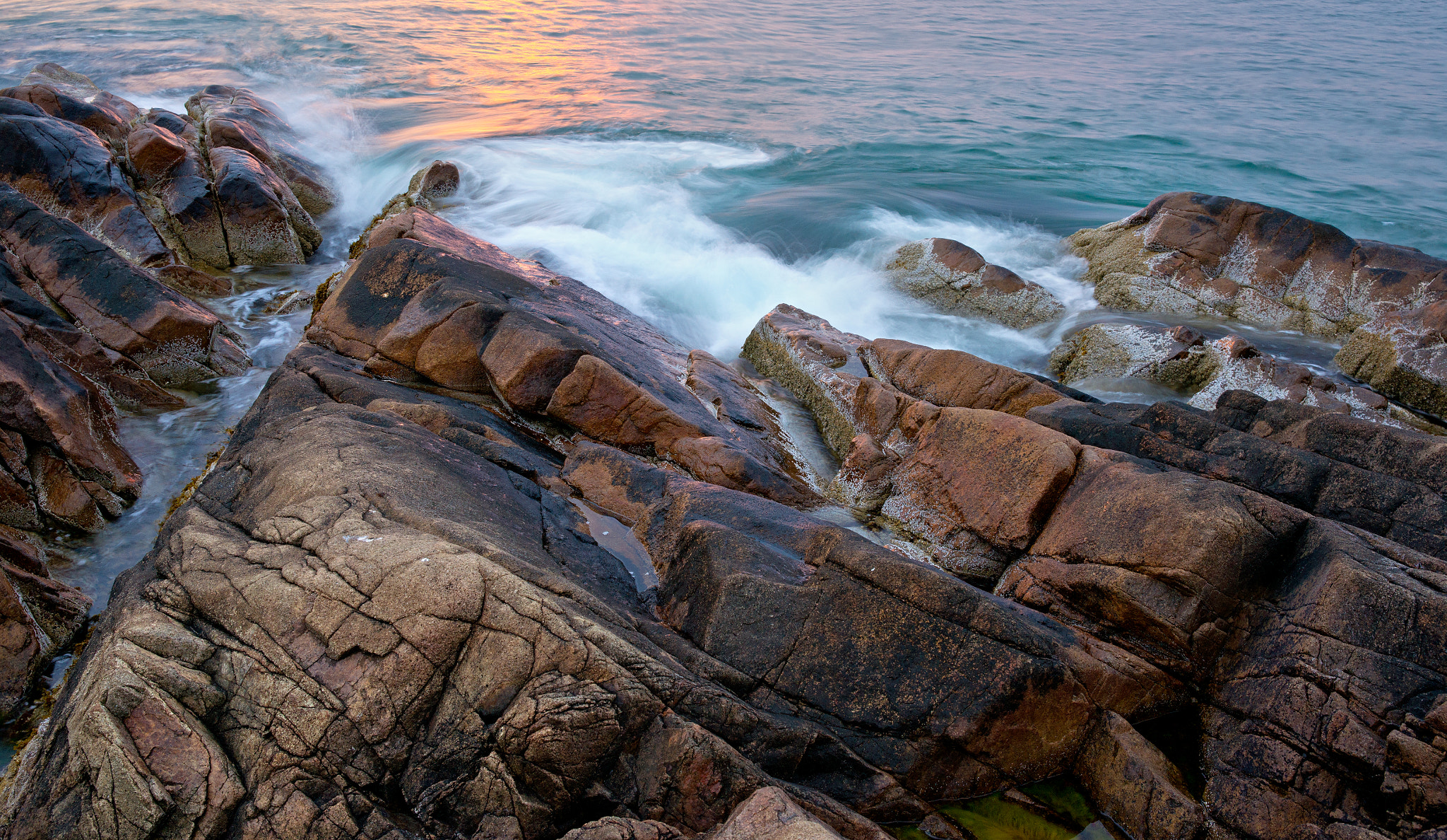 Sony Alpha DSLR-A850 sample photo. Cape ann - morning photography