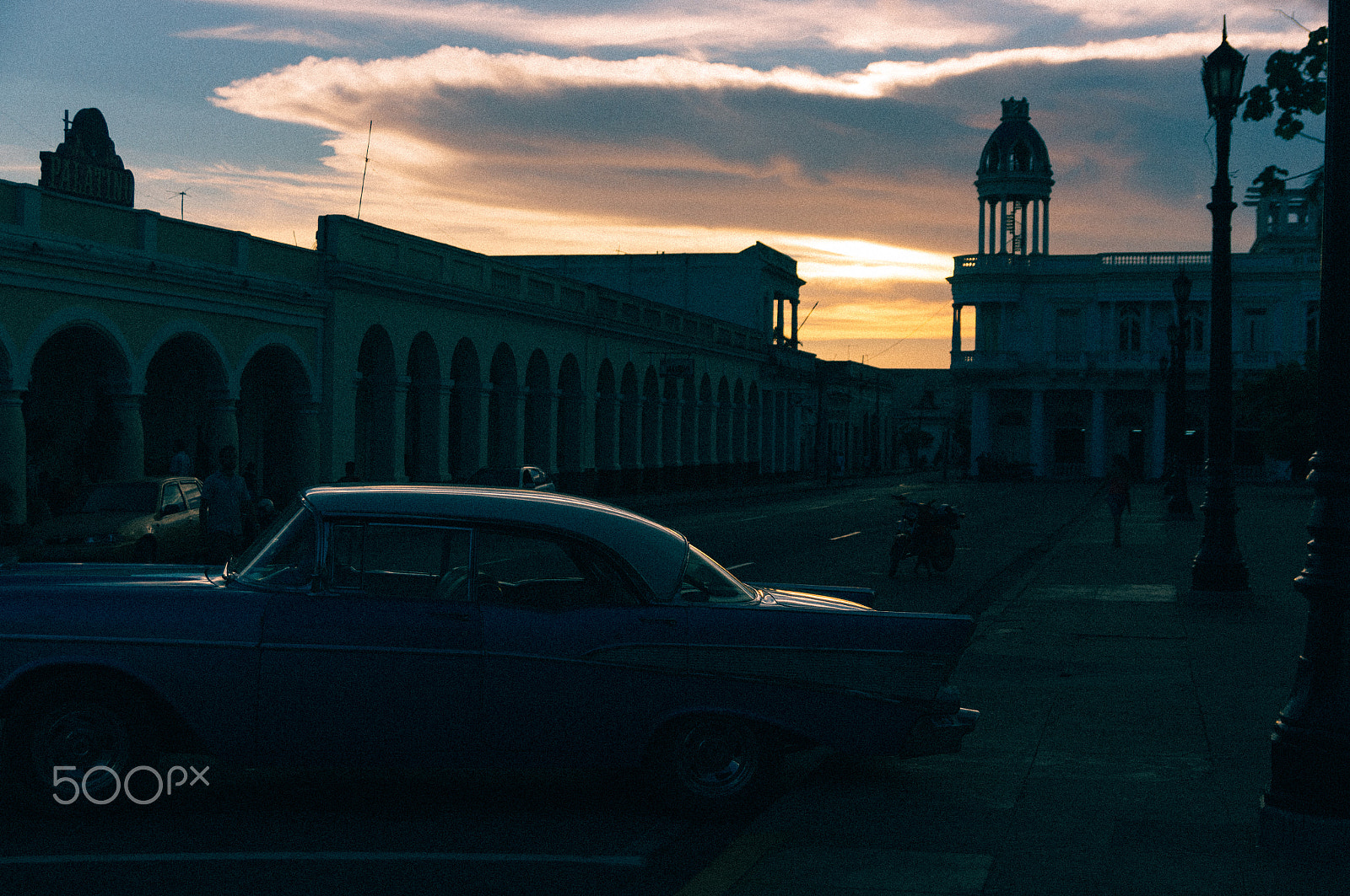 Sony Alpha DSLR-A580 + Tamron SP 24-70mm F2.8 Di VC USD sample photo. Cienfuegos. cuba photography