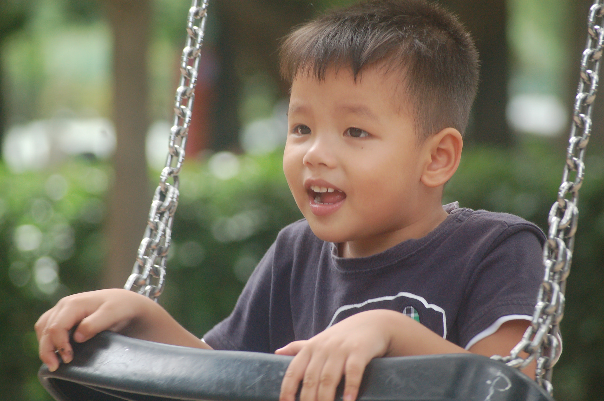 Sigma 55-200mm F4-5.6 DC sample photo. Childhood games photography