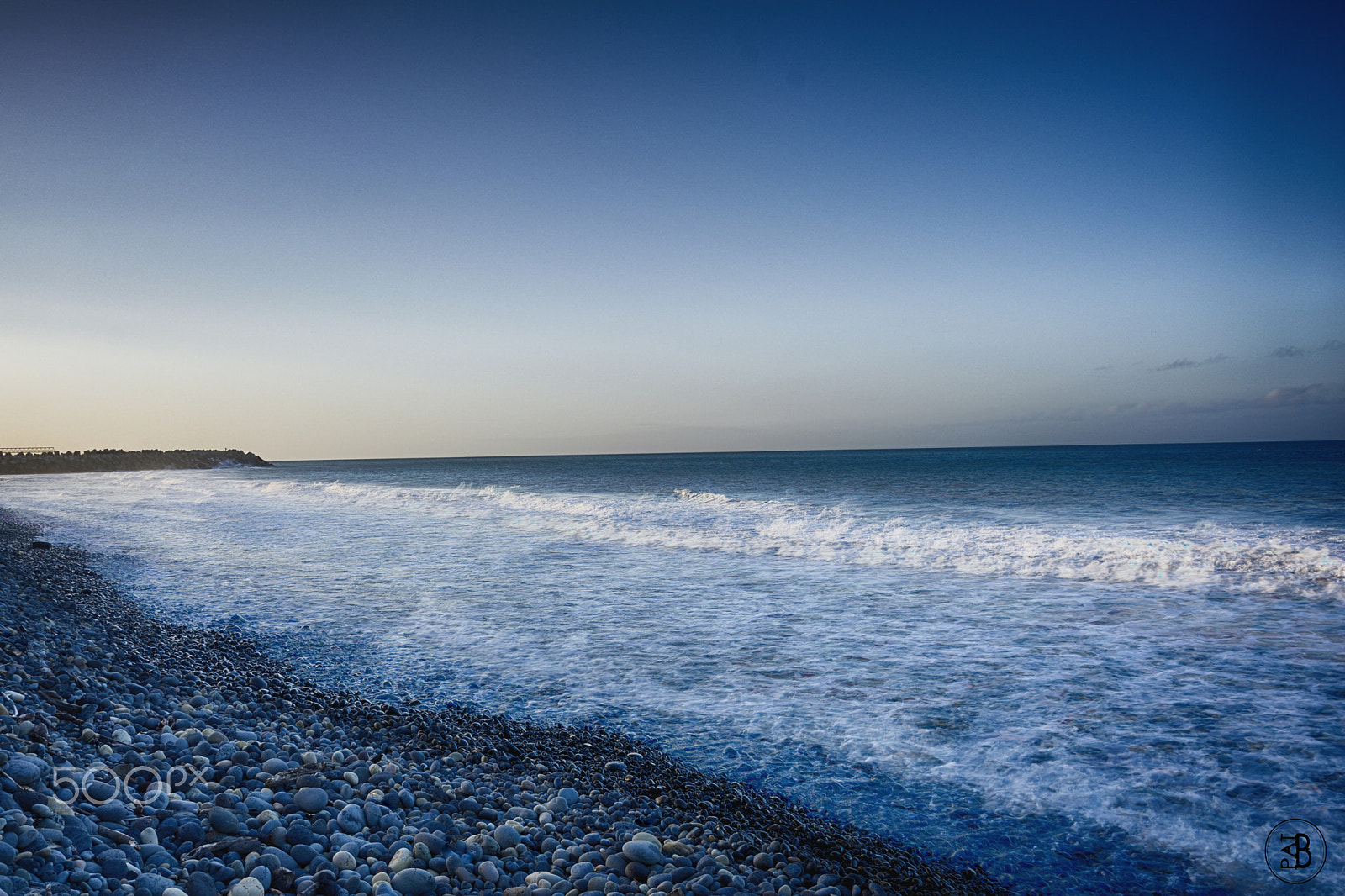 FSA-L2, EDG 65, 800mm F13 G sample photo. Wild coast of sainte marie - réunion island photography