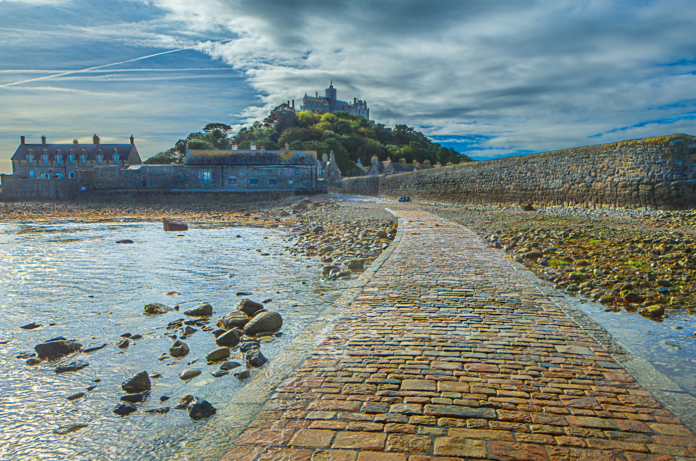 Canon TS-E 24.0mm f/3.5 L II sample photo. St michael's mount photography