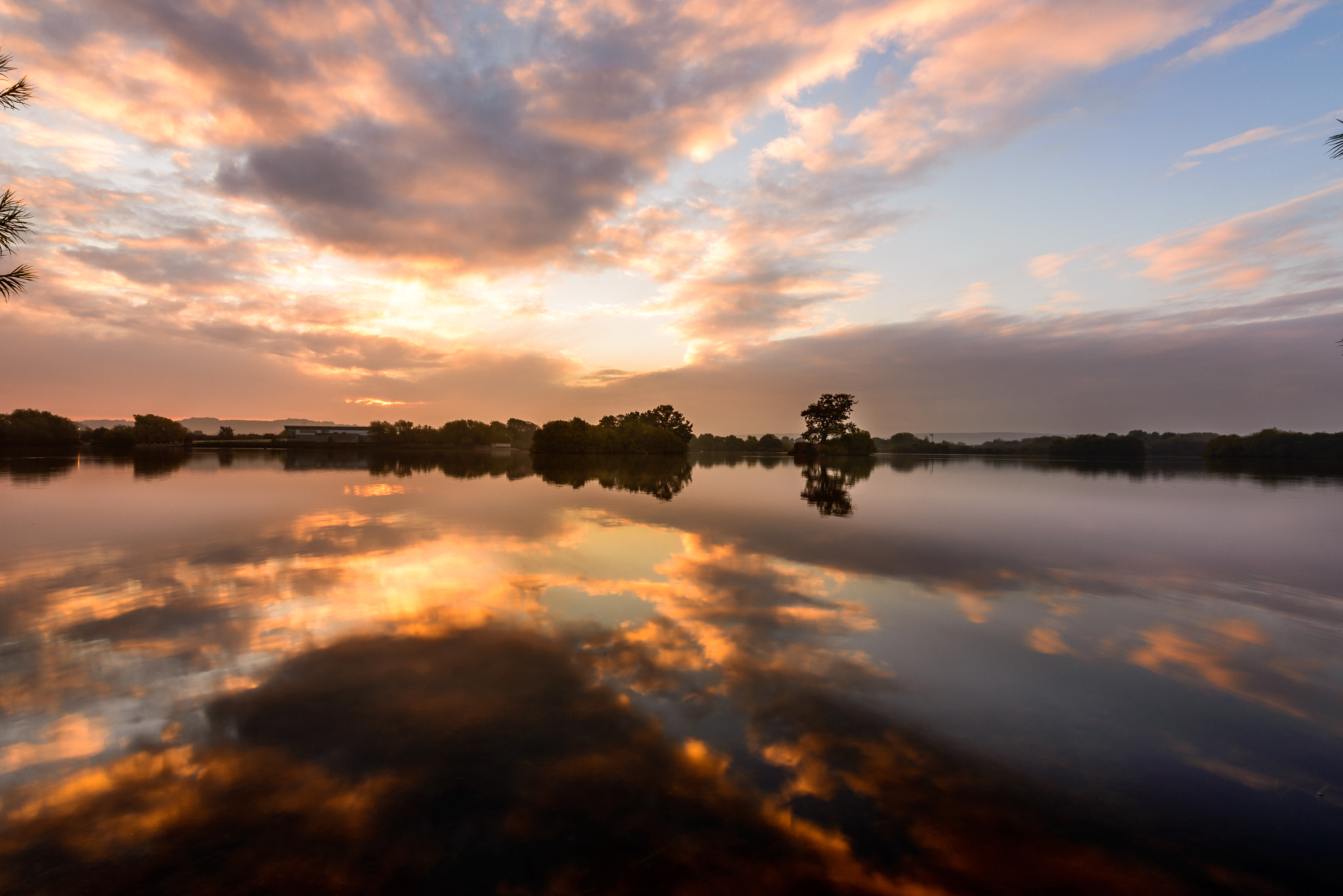 Sigma 12-24mm F4.5-5.6 II DG HSM sample photo. Reflecting photography
