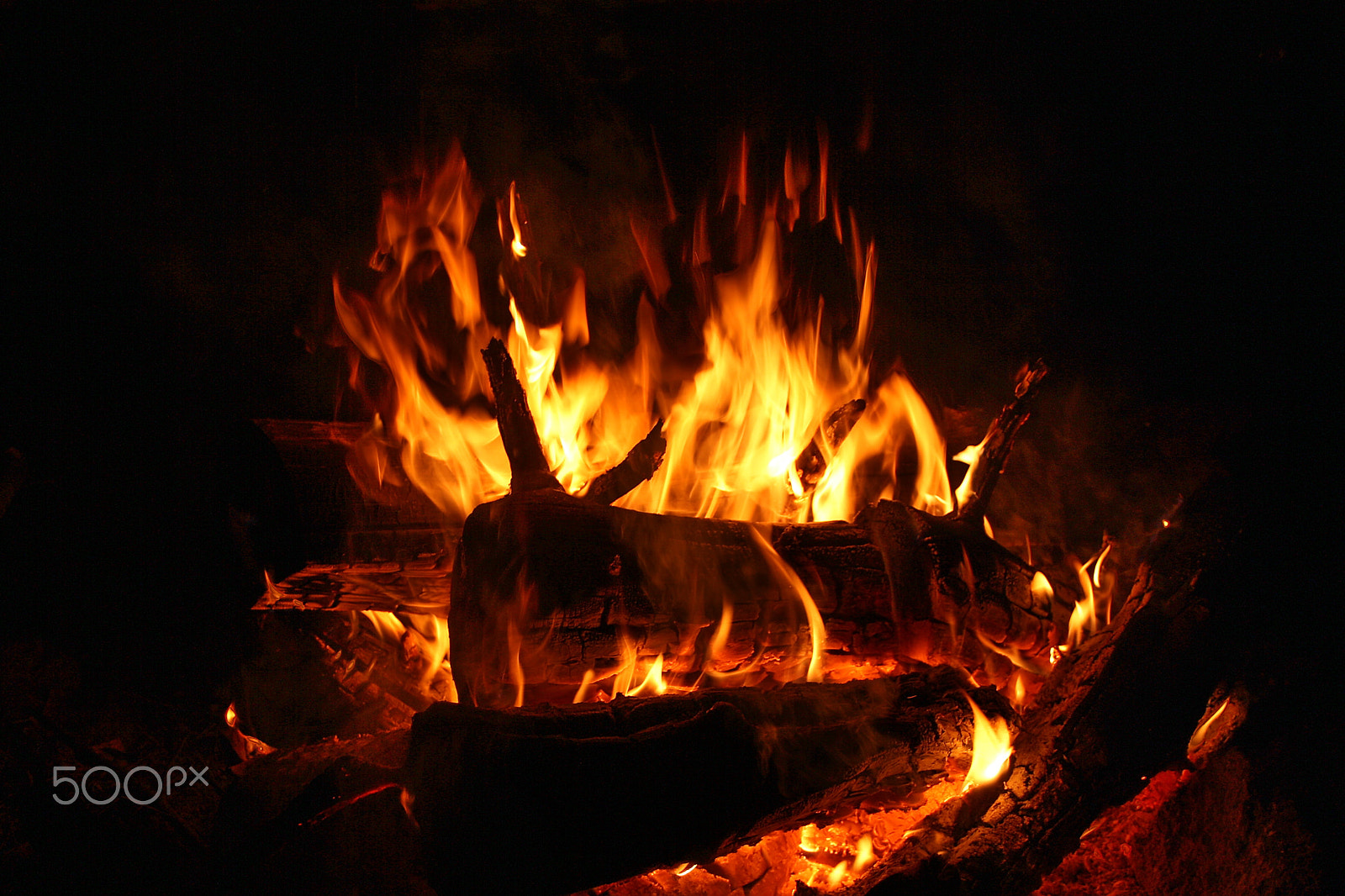Sigma 18-125mm F3.8-5.6 DC OS HSM sample photo. Bonfire photography