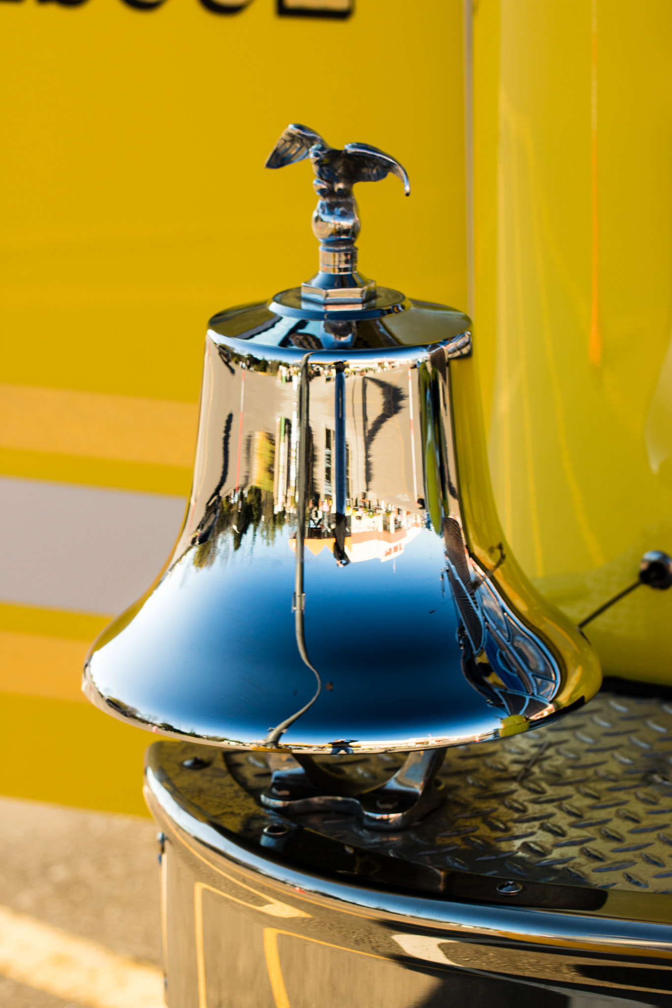 Canon EOS 760D (EOS Rebel T6s / EOS 8000D) sample photo. Bell on firetruck photography