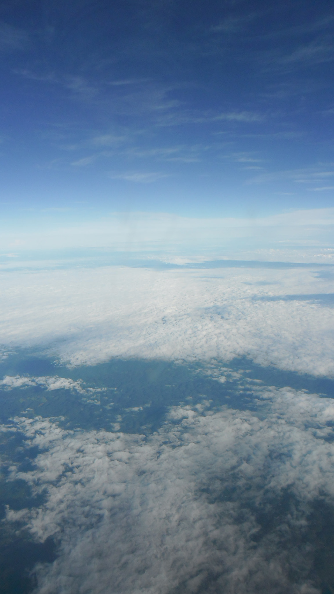 Samsung ES80/ ES81 sample photo. Sky from the plane photography