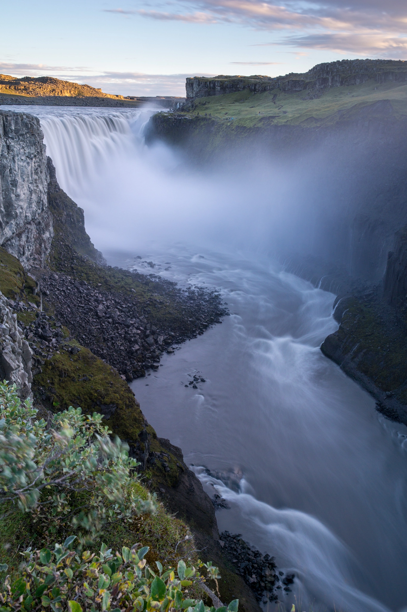 E 21mm F0 sample photo. Dettifoss photography
