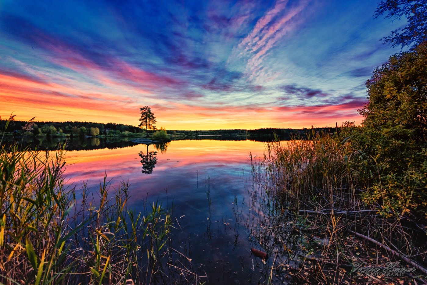 Sigma 12-24mm F4.5-5.6 II DG HSM sample photo. Sunset over vågvannet photography