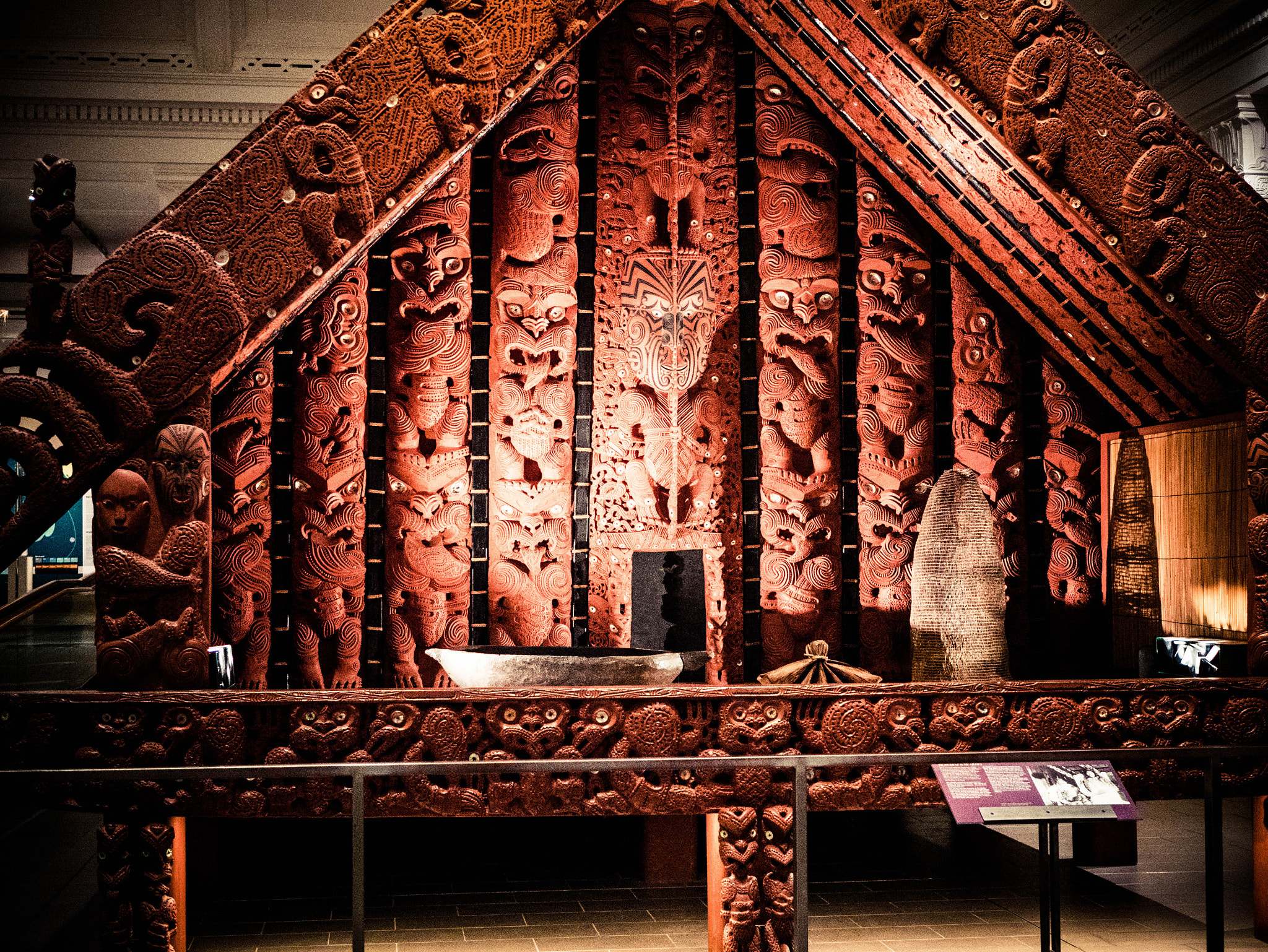 Panasonic Lumix DMC-GX85 (Lumix DMC-GX80 / Lumix DMC-GX7 Mark II) sample photo. Maori art photography