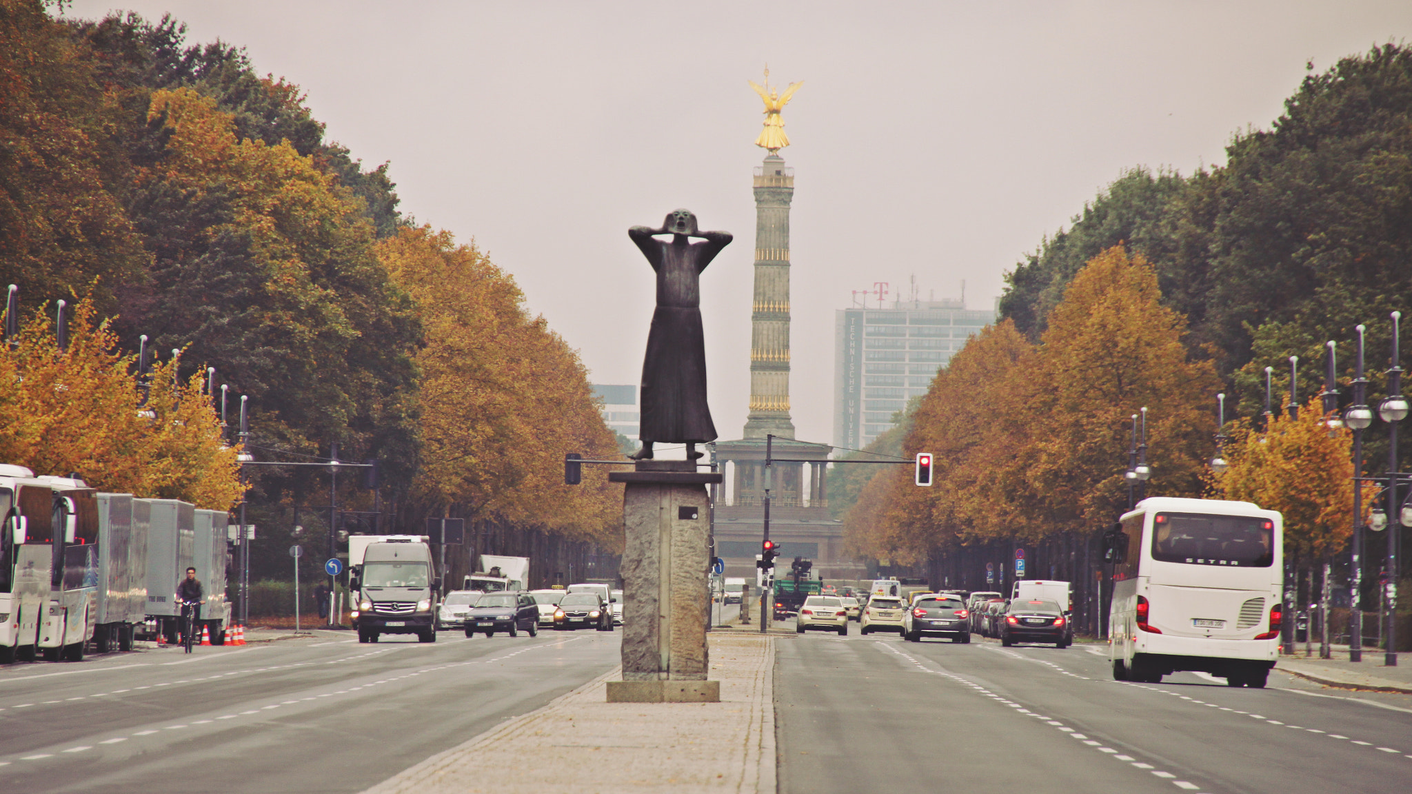 Canon EOS 500D (EOS Rebel T1i / EOS Kiss X3) sample photo. Berlin photography