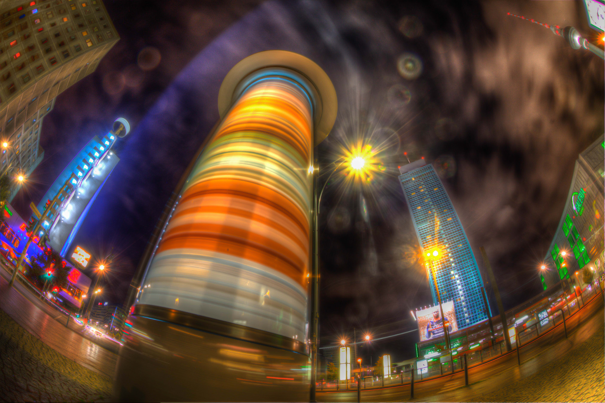 Canon EF 8-15mm F4L Fisheye USM sample photo. Berlin photography
