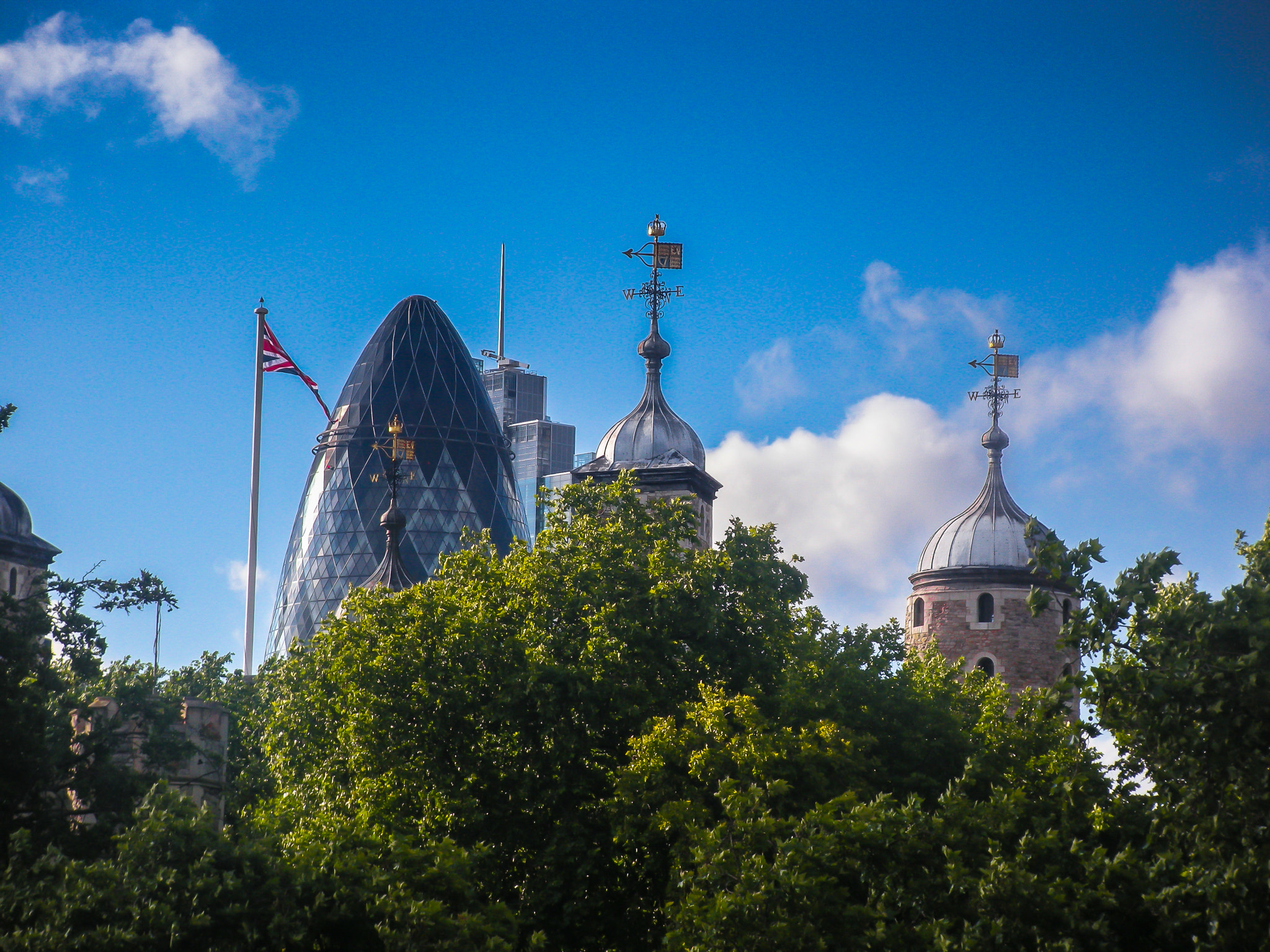 Nikon Coolpix S60 sample photo. Hidden london photography