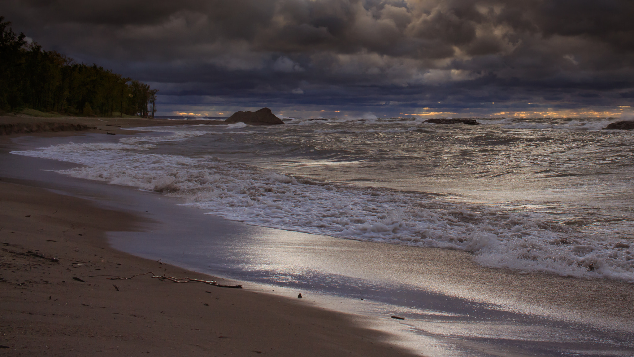 Canon EF-S 24mm F2.8 STM sample photo. Stormy photography