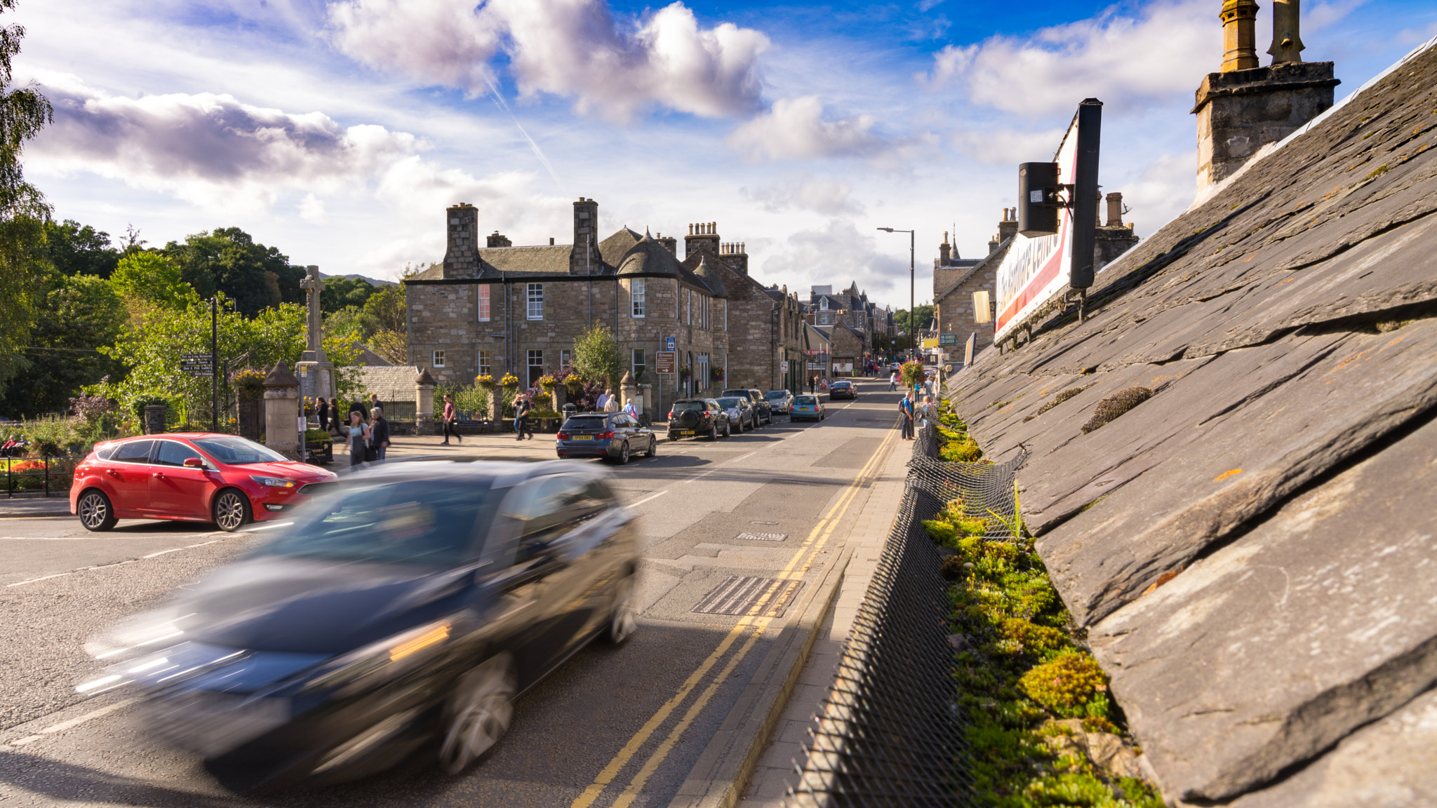 Sony a7 sample photo. Pitlochry main street photography