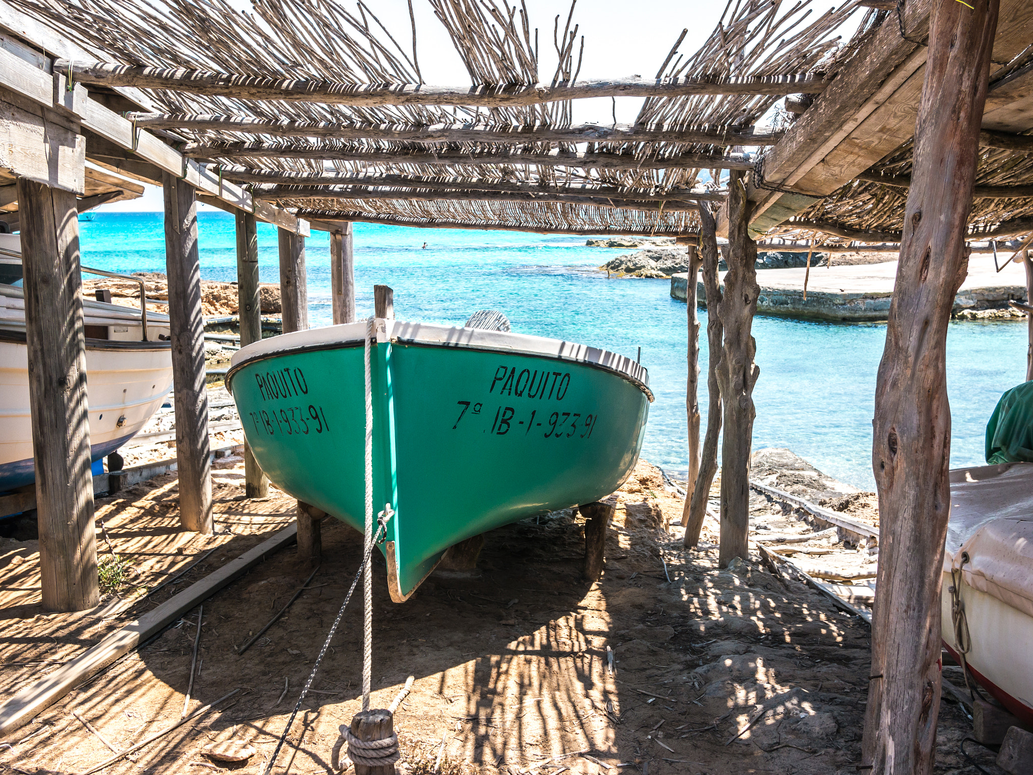 Panasonic Lumix DMC-G5 sample photo. Paquito's boat photography