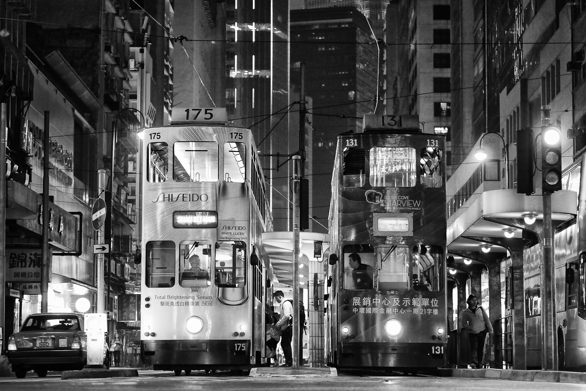 Panasonic Lumix DMC-GX7 + Olympus M.Zuiko Digital 45mm F1.8 sample photo. East meet west photography