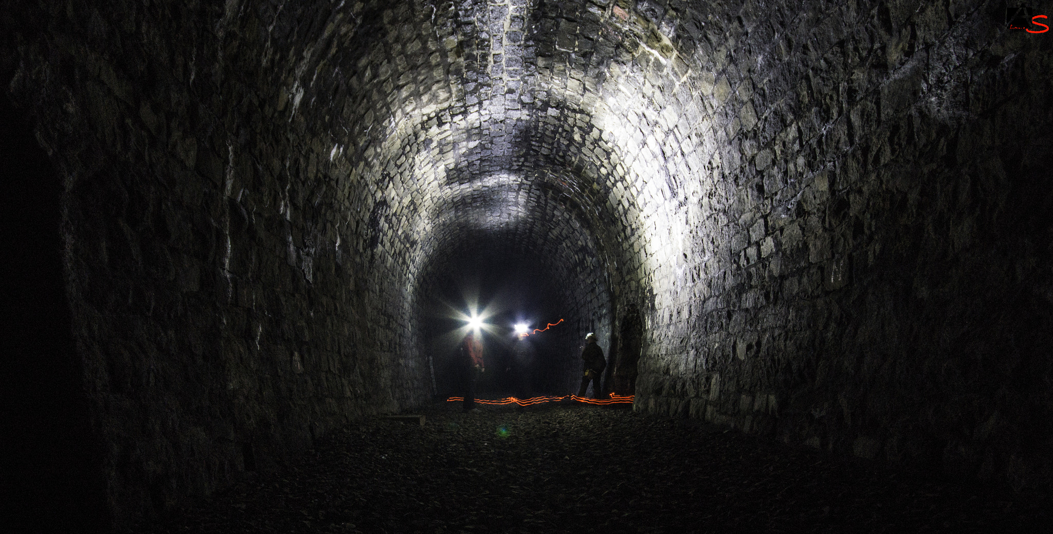 Sigma AF 10-20mm F4-5.6 EX DC sample photo. Railway tunnel exploration photography