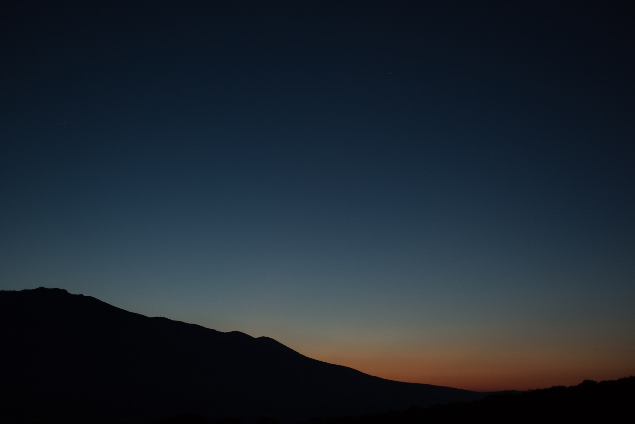 E 50mm F2 sample photo. Dsc photography