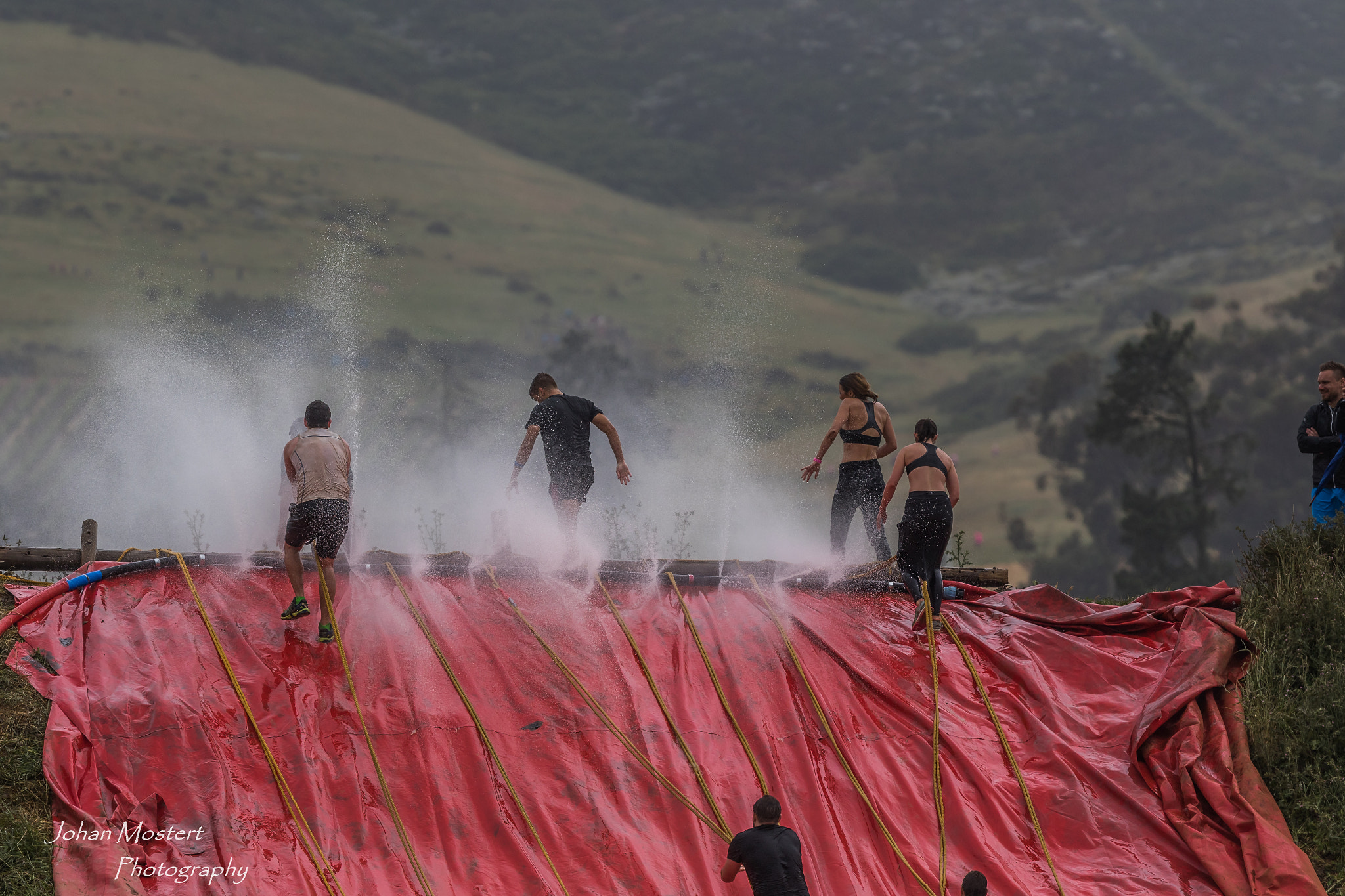 Canon EOS 7D Mark II + Canon EF 300mm F2.8L IS II USM sample photo. Jeep warrior race cape town photography