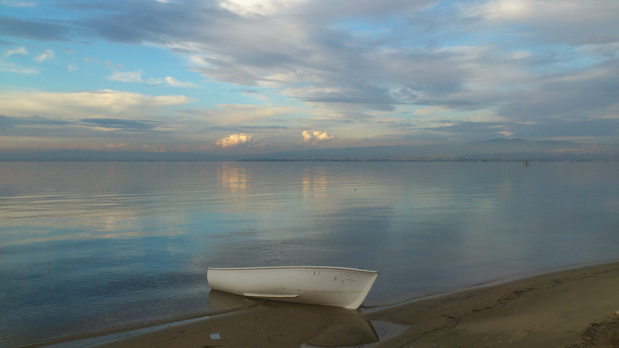Sony Ericsson Xperia ray sample photo. Calm photography