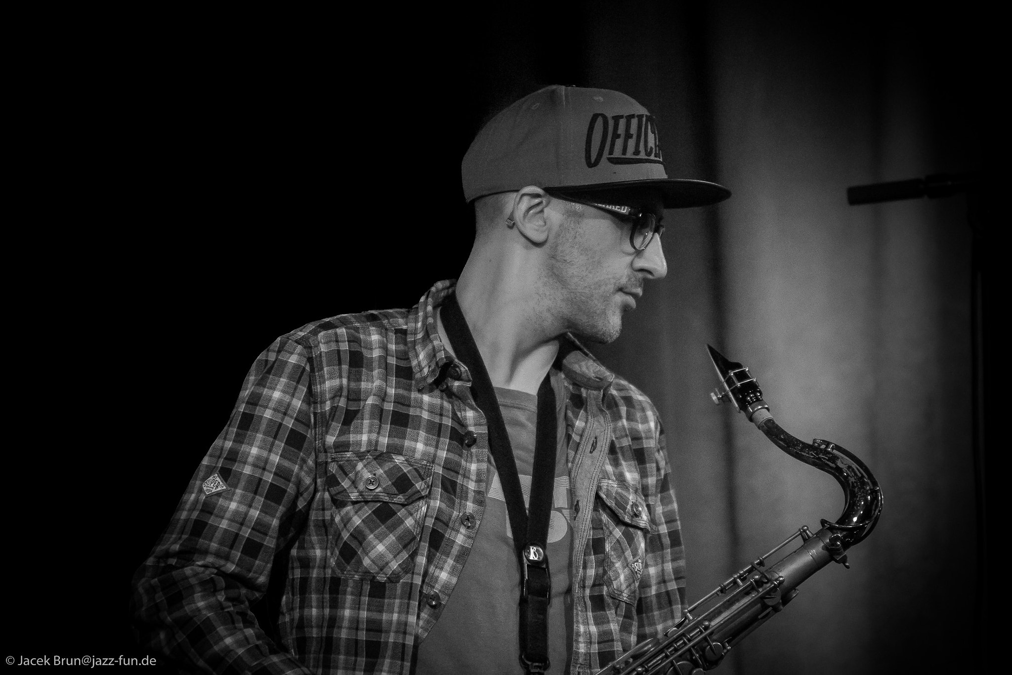 Sigma 70-200mm F2.8 EX DG OS HSM sample photo. Emiliano vernizzi photography