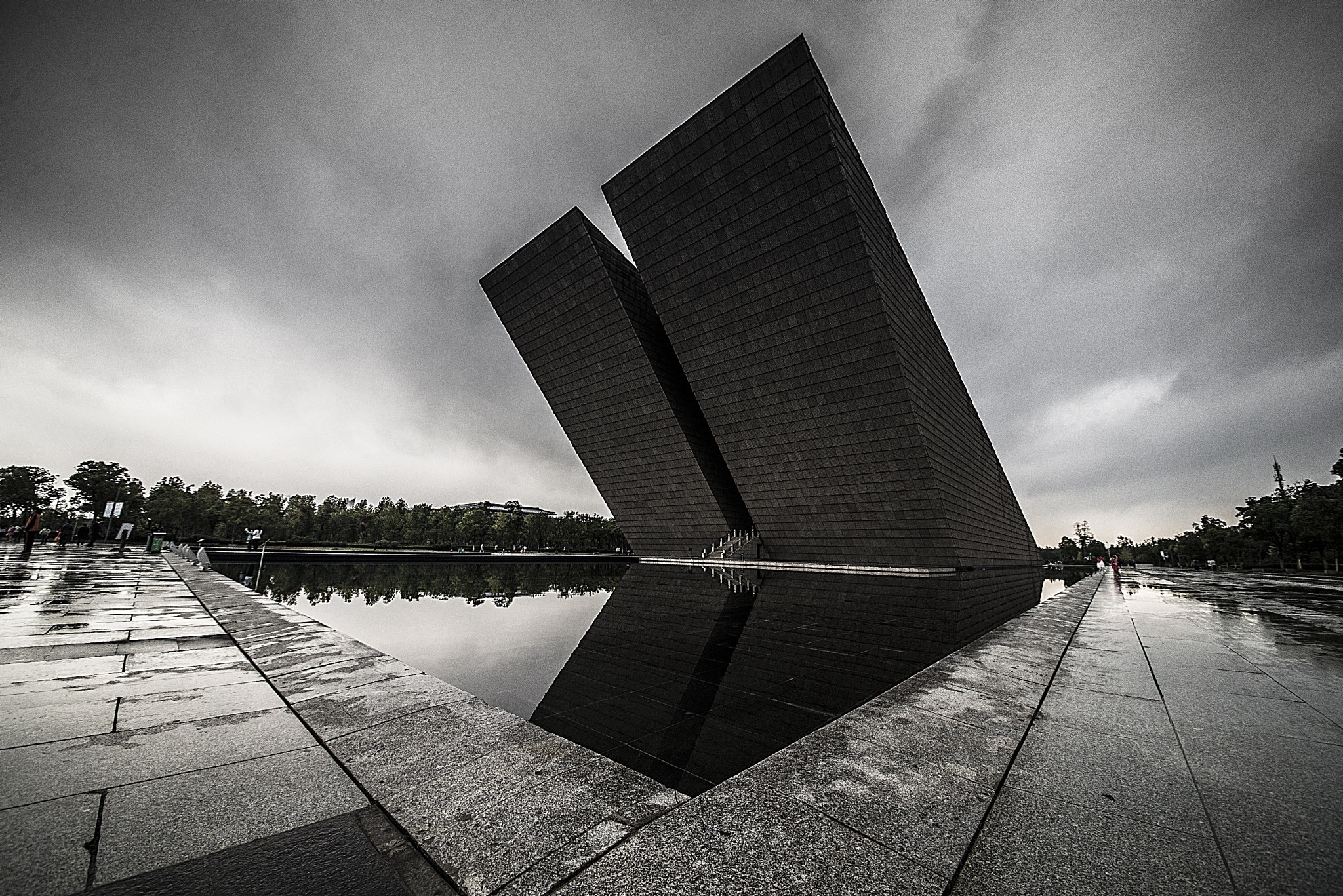 Sigma 12-24mm F4.5-5.6 II DG HSM sample photo. Museum photography