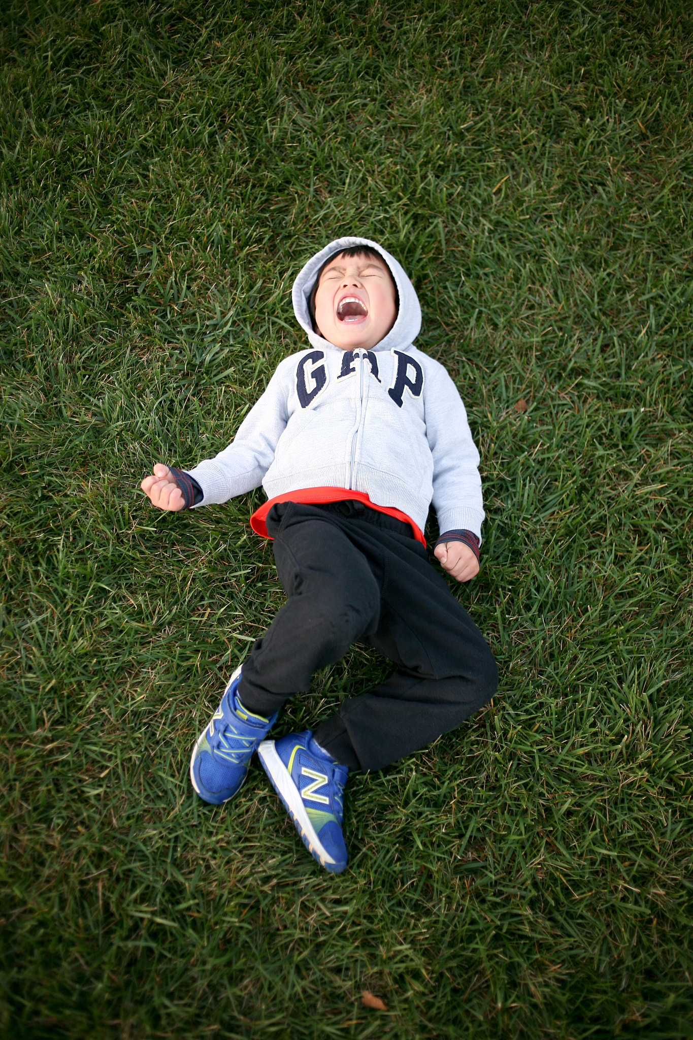 Canon EOS 5D + Canon EF 35mm F2 sample photo. Son photography