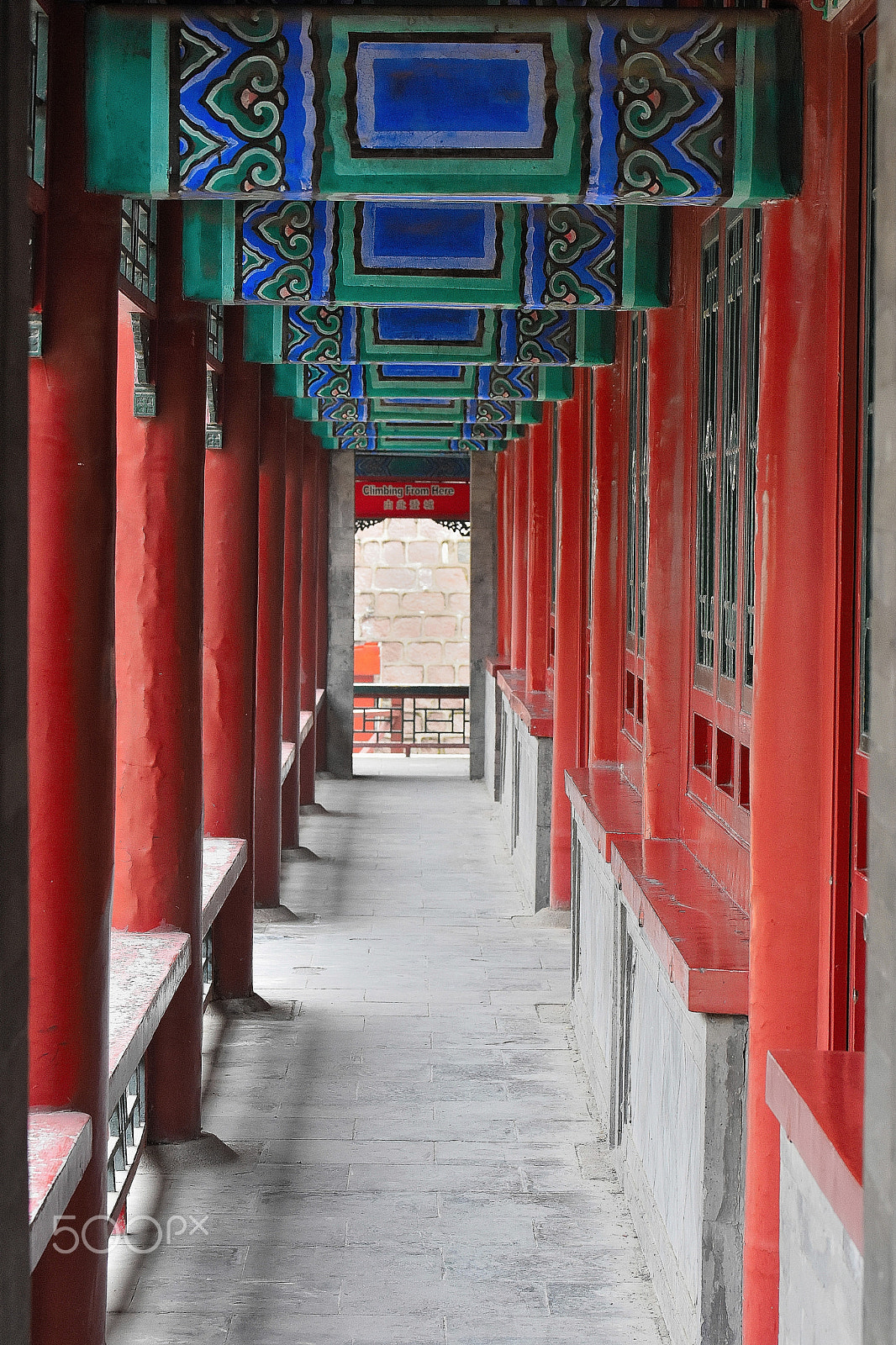 Tamron SP 70-200mm F2.8 Di VC USD sample photo. Red corridor photography