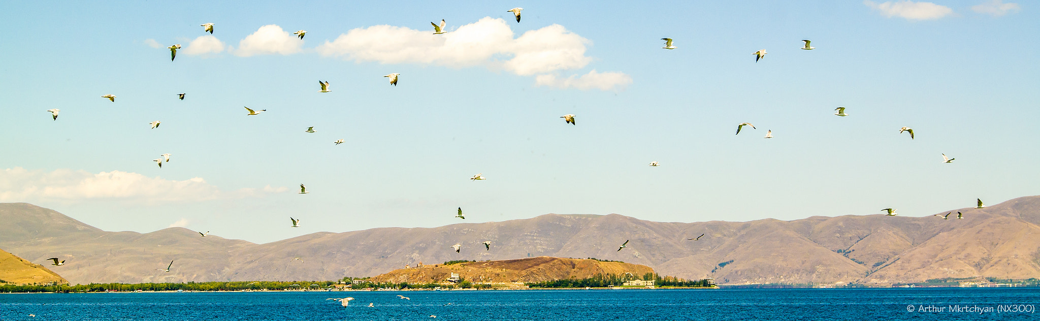 Samsung NX300 + Samsung NX 20-50mm F3.5-5.6 ED sample photo. Sevan peninsula photography
