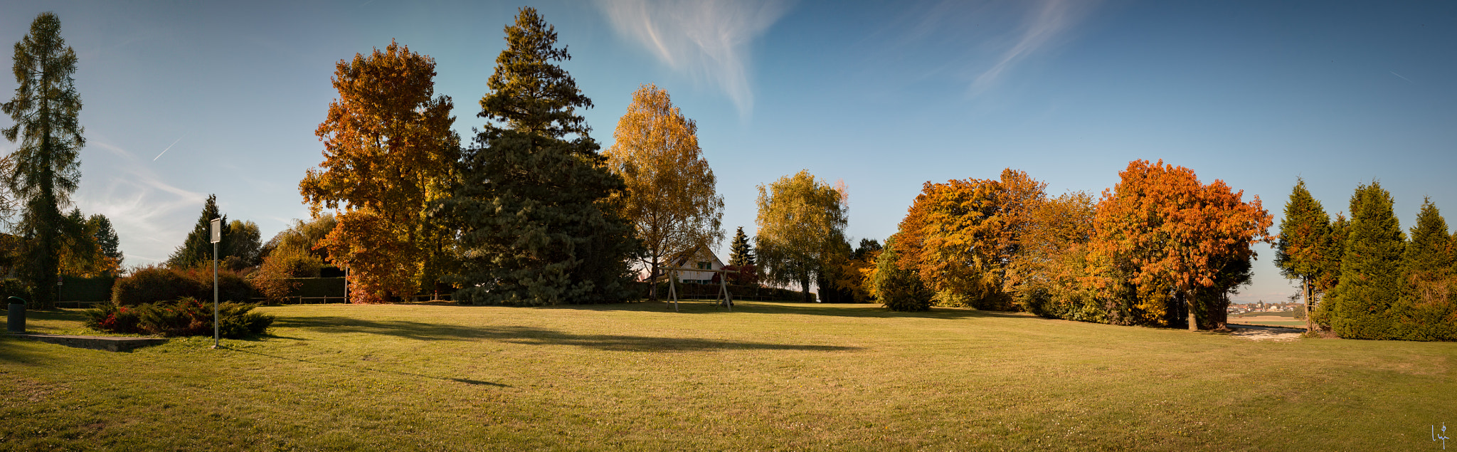 Canon EOS 70D + Canon EF 28mm F1.8 USM sample photo. Le parc photography