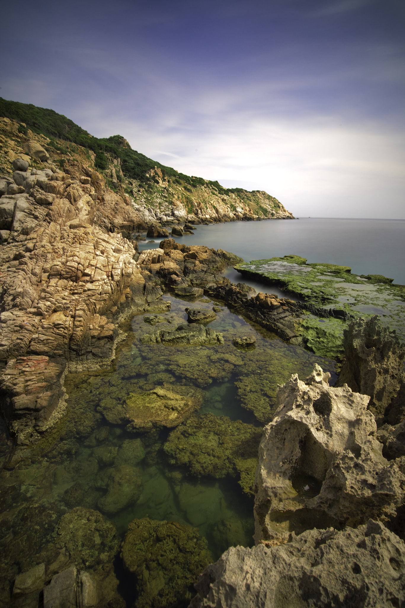 Nikon AF-S Nikkor 18-35mm F3.5-4.5G ED sample photo. Hang rai - vietnam photography