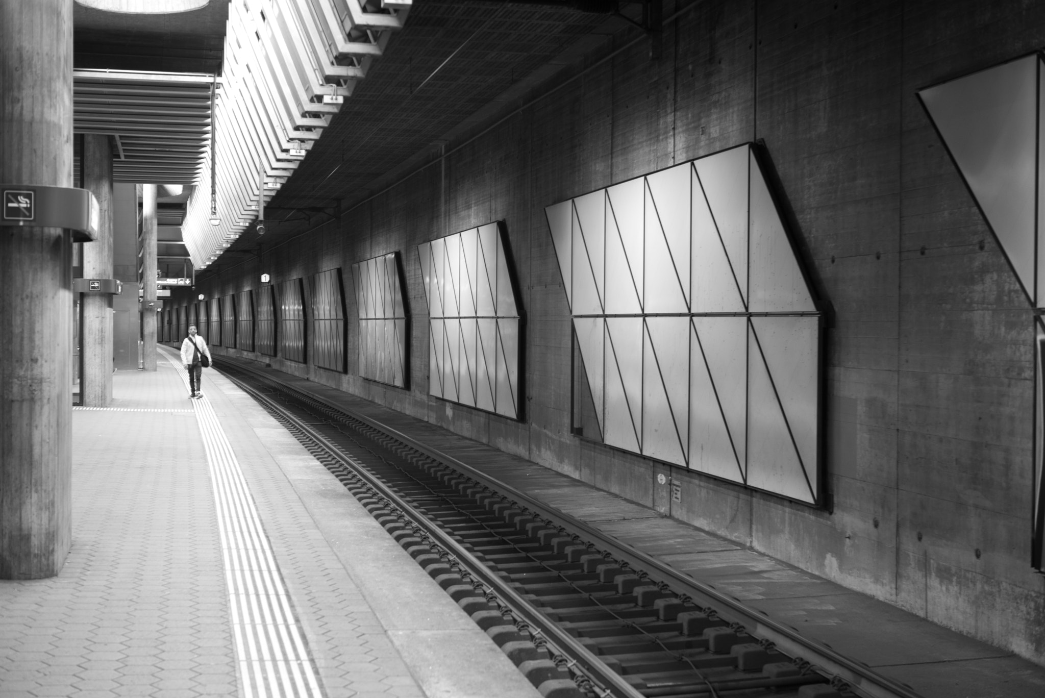 Leica Summilux-M 50mm F1.4 ASPH sample photo. Train station photography
